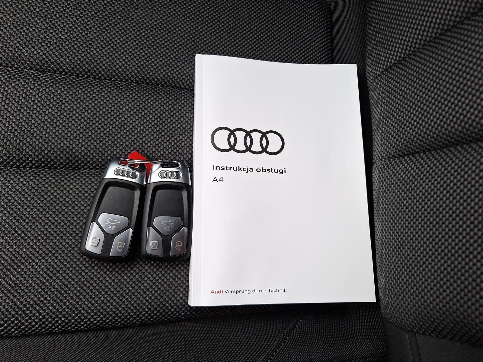 Audi A4 Limousine
