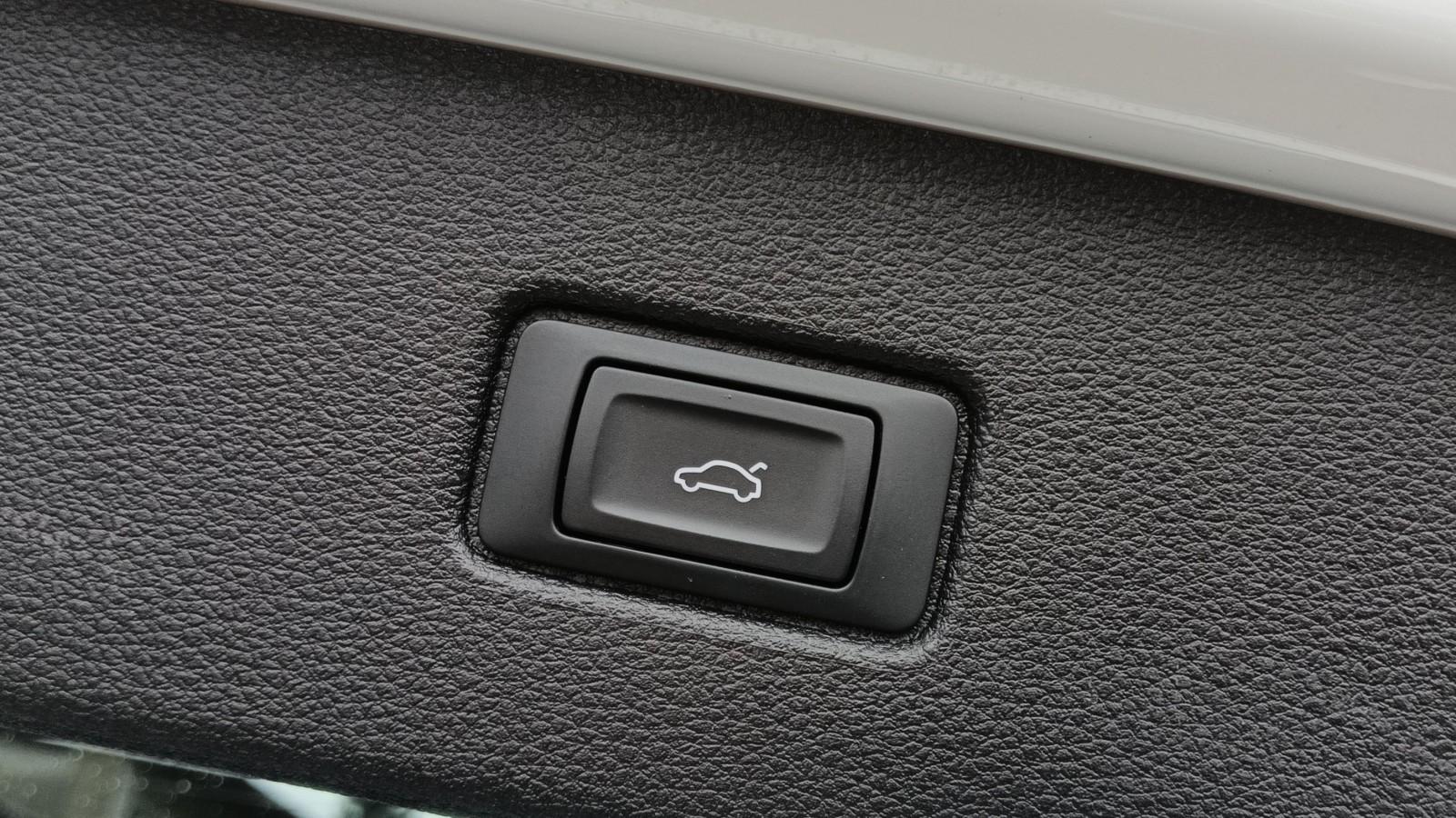45 TDI Quattro S-line VirtualCockpit/AudiSoundSystem/KameraCofania 25