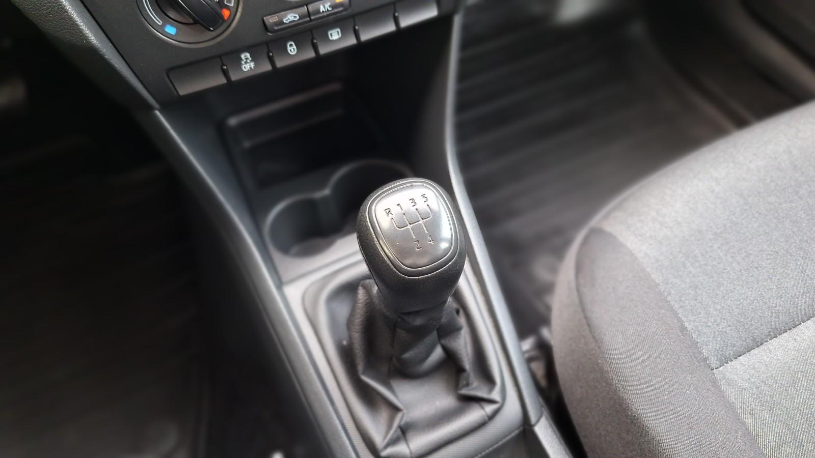 SalonPL 1.6TDI 90KM bezwypadkowy klimatyzacja radio fabryczne VAT23% 19