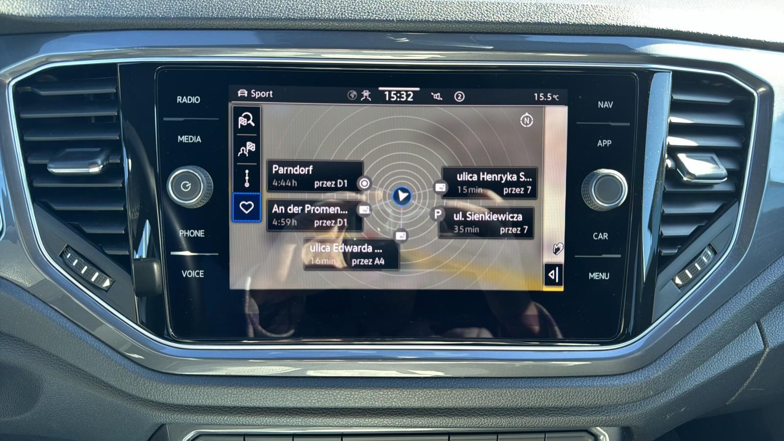 1.5 TSI 150 KM_LIFE_DSG_Keyless_NAVI_LED_Tempomat_Cockpit Pro_APP 17