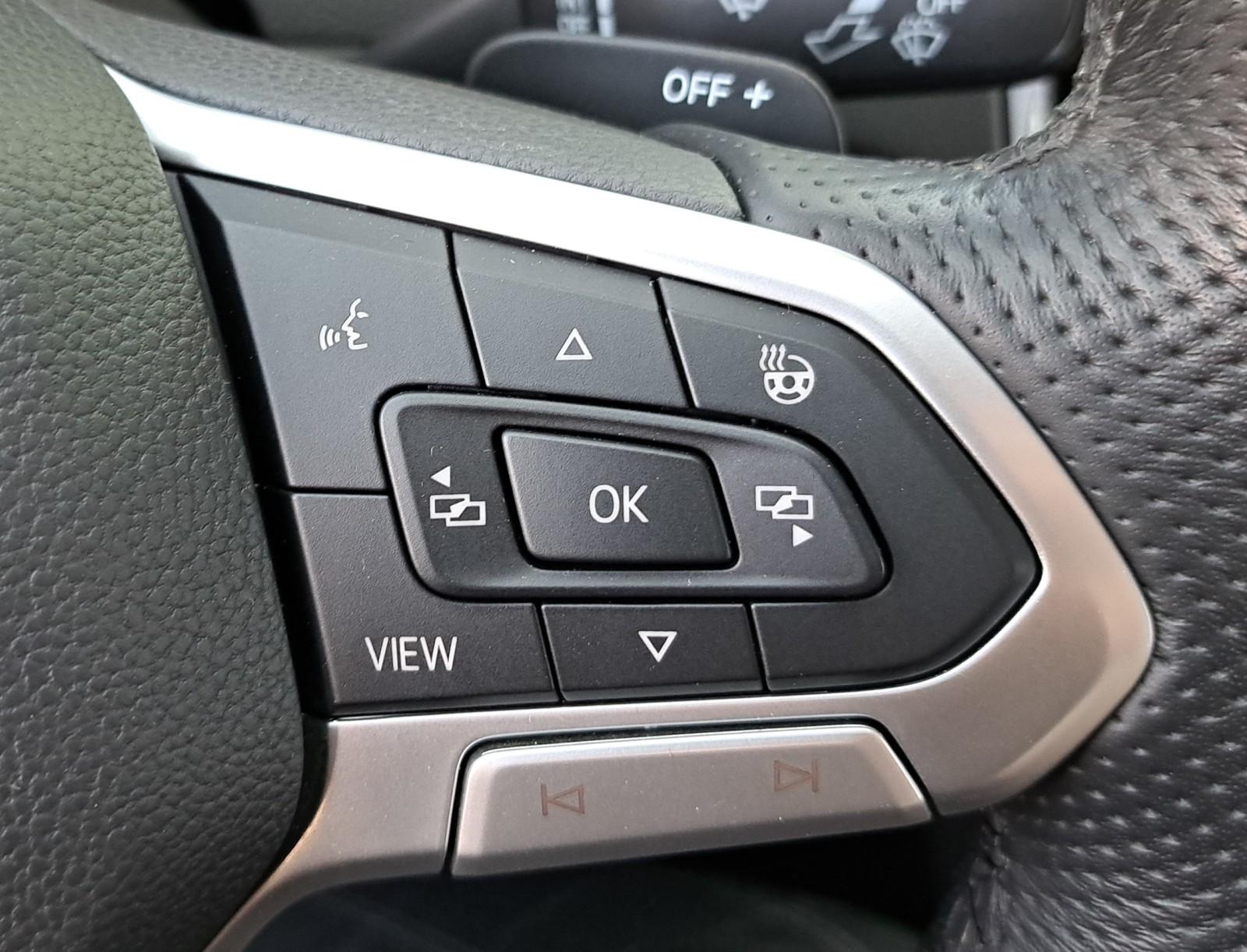 2.0TDI 190KM R-Line Matrix Head-up ACC Kamera360 Virtual Keyless FV23% 21