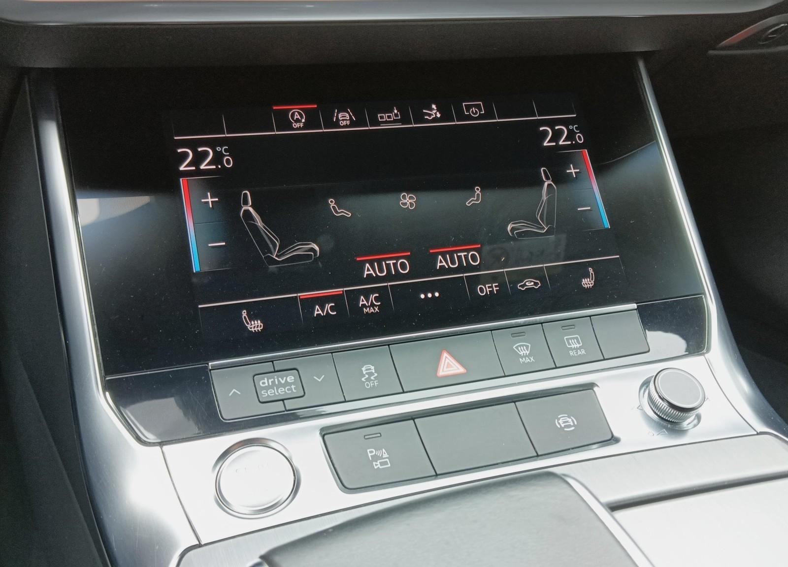 50TDI Quattro Tiptronic / Sline PakietCzerń Kamery360 / SzaryDaytona 18
