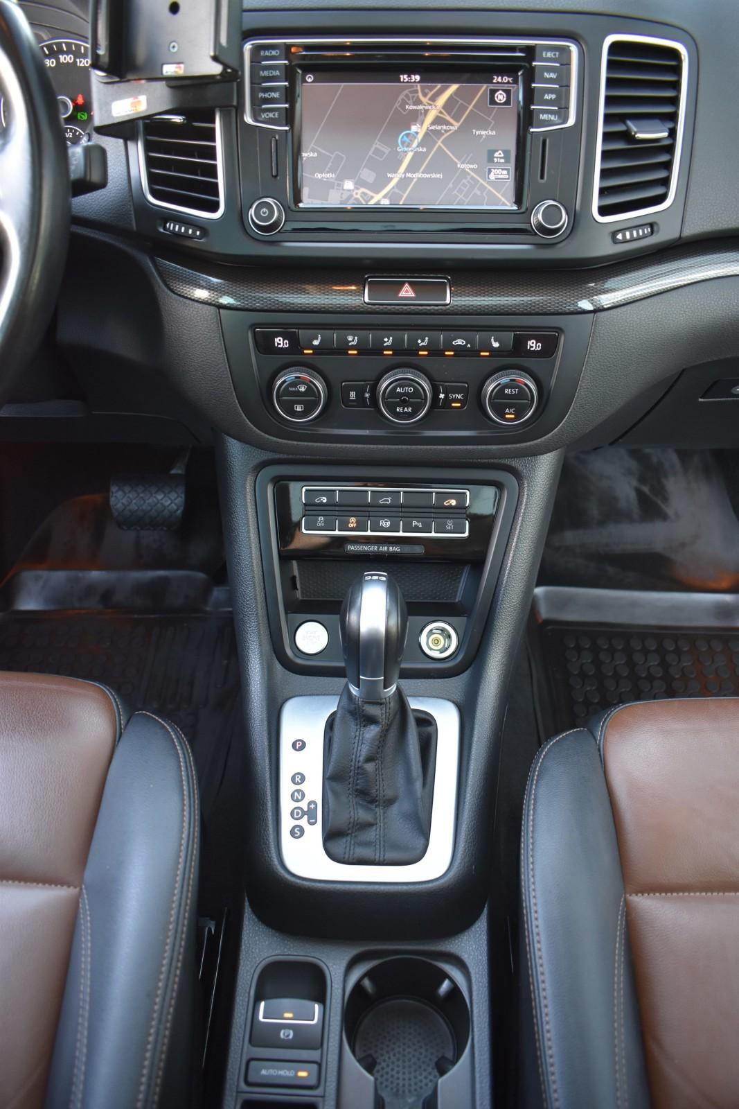 SalonPL Advanced 184KM DSG Panorama Hak Skóra 7osób FullLink VAT23%ASO 13