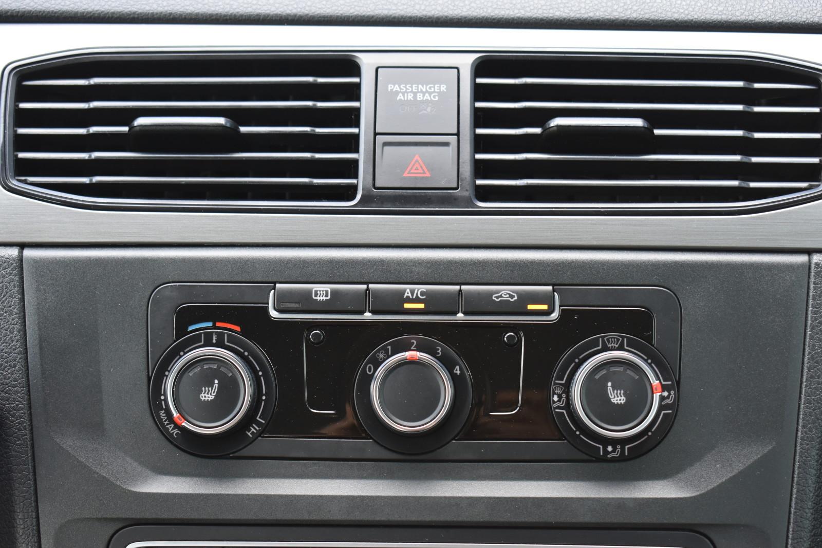 SalonPL 102KM TDI N1 5-os. Klima Bluetooth Podgrzewane Fotele VAT23% 16