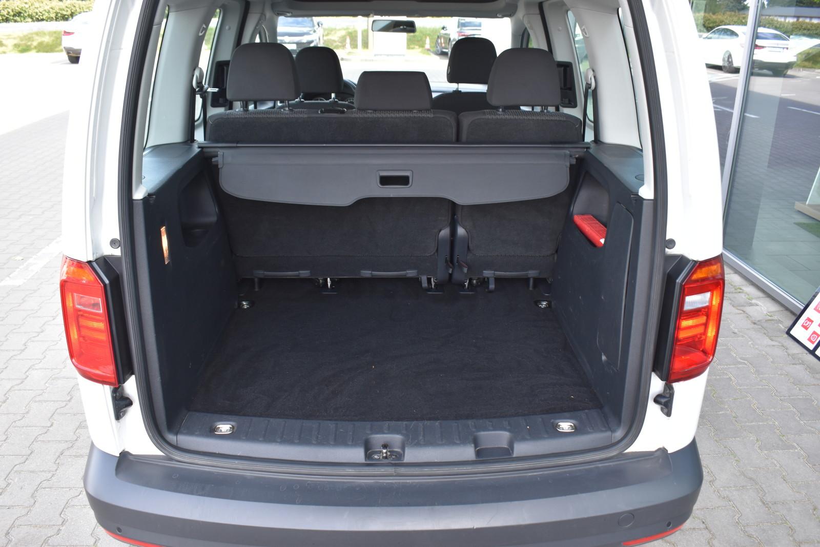 SalonPL 102KM TDI N1 5-os. Klima Bluetooth Podgrzewane Fotele VAT23% 35