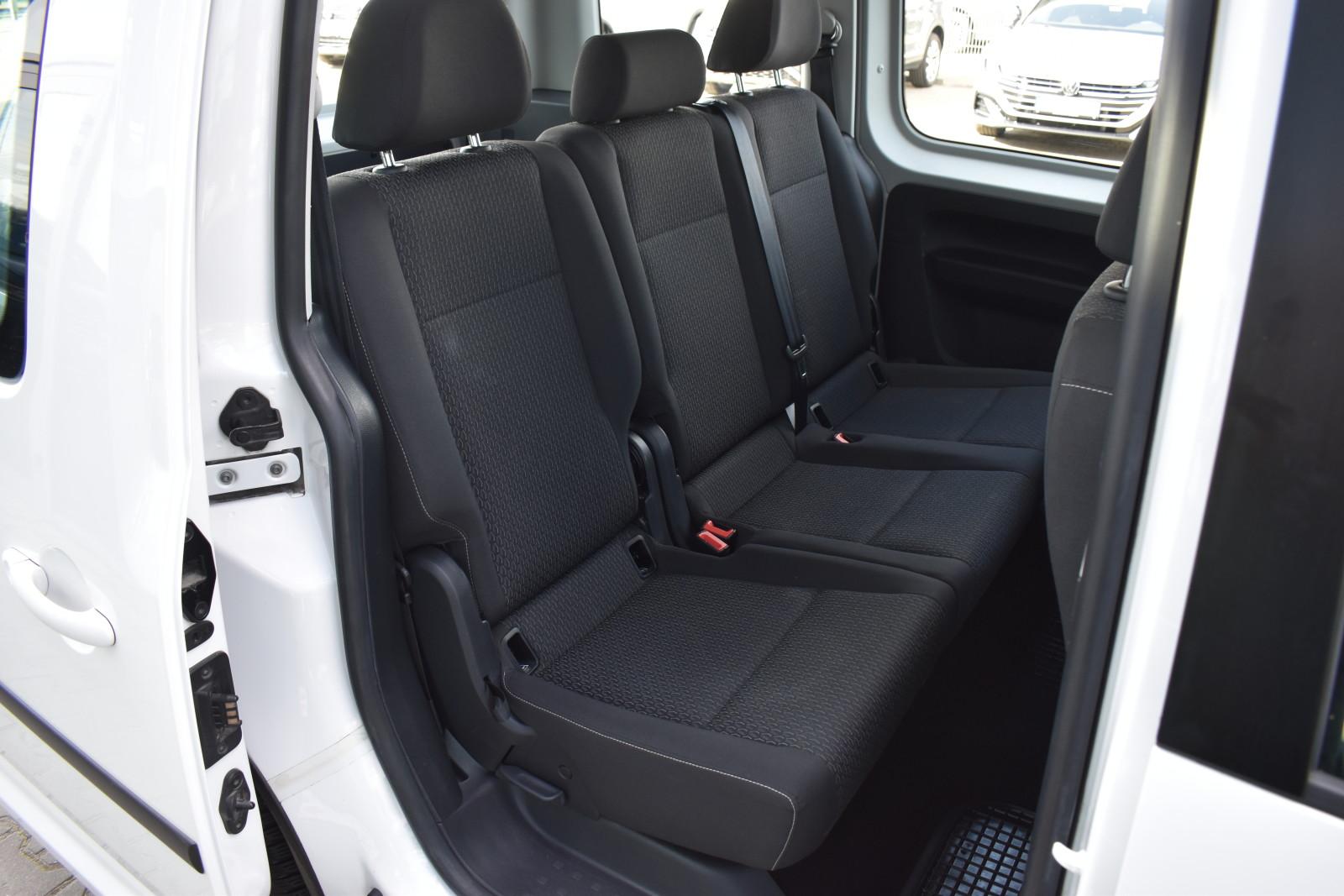SalonPL 102KM TDI N1 5-os. Klima Bluetooth Podgrzewane Fotele VAT23% 26
