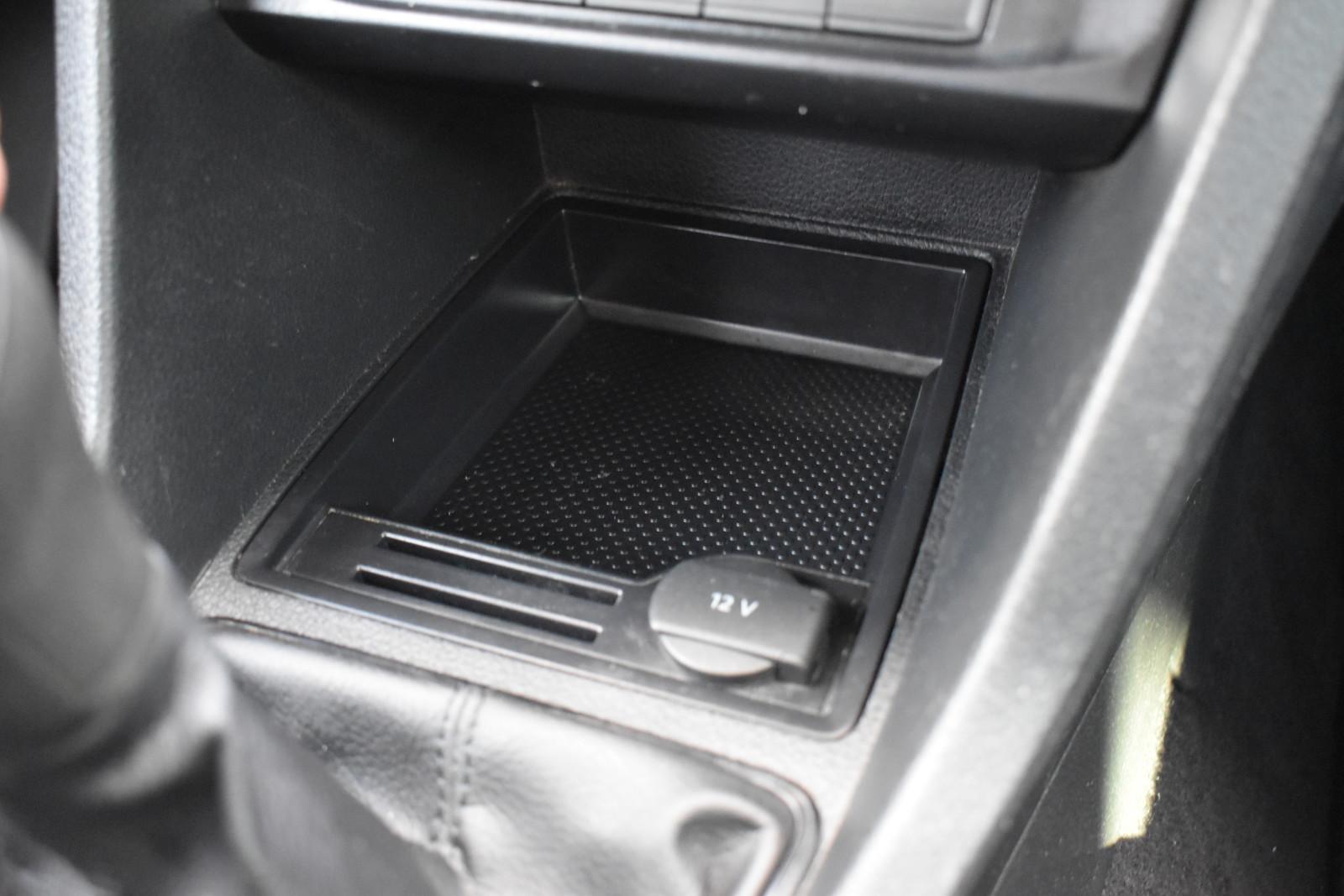 SalonPL 102KM TDI N1 5-os. Klima Bluetooth Podgrzewane Fotele VAT23% 22