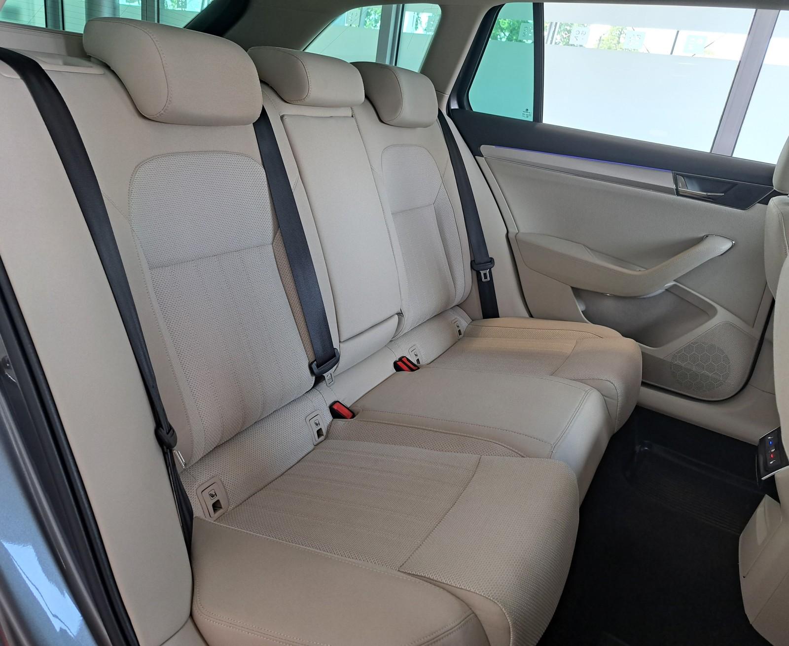 2.0TDI 200KM Style DSG Gwarancja Virtual SalonPL Kamera Kessy ASO FV23% 18