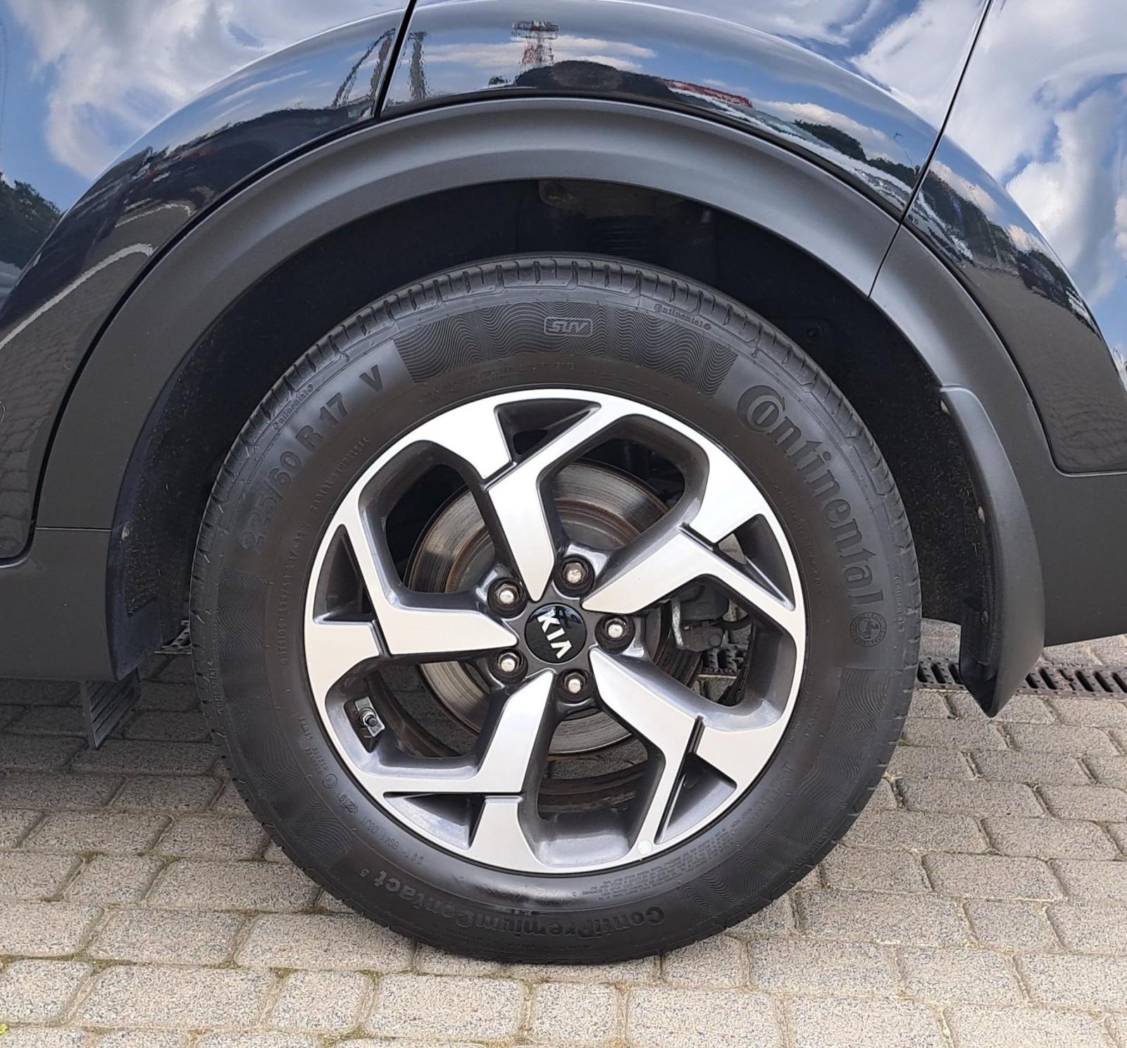 1.6T-GDI 177KM L + Business Line SalonPL Bezwypadkowy LED PDC Tempomat 29