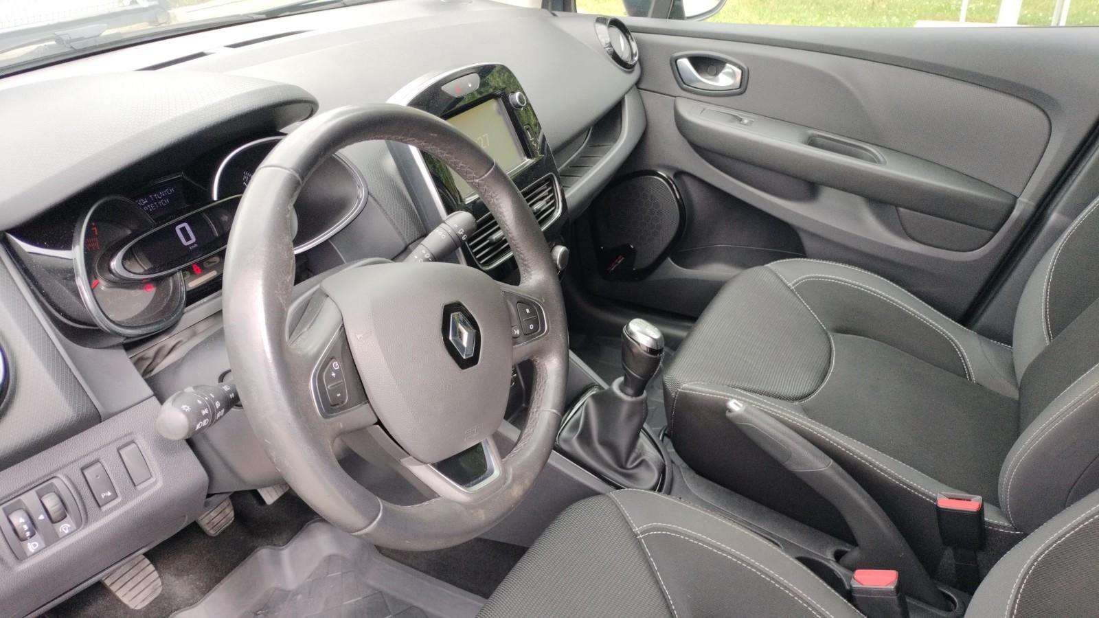 Renault Clio Grandtour Expression 0,9 TCE 90 KM 8