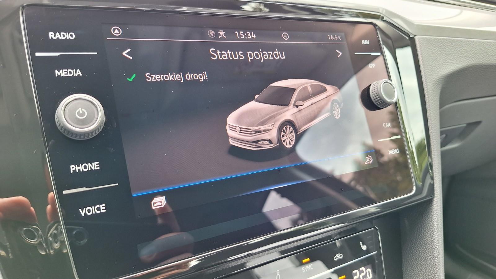 SalonPL serwis ASO 1.5TSI 150KM bezwypadkow pakiety kamera łopatki VAT 21