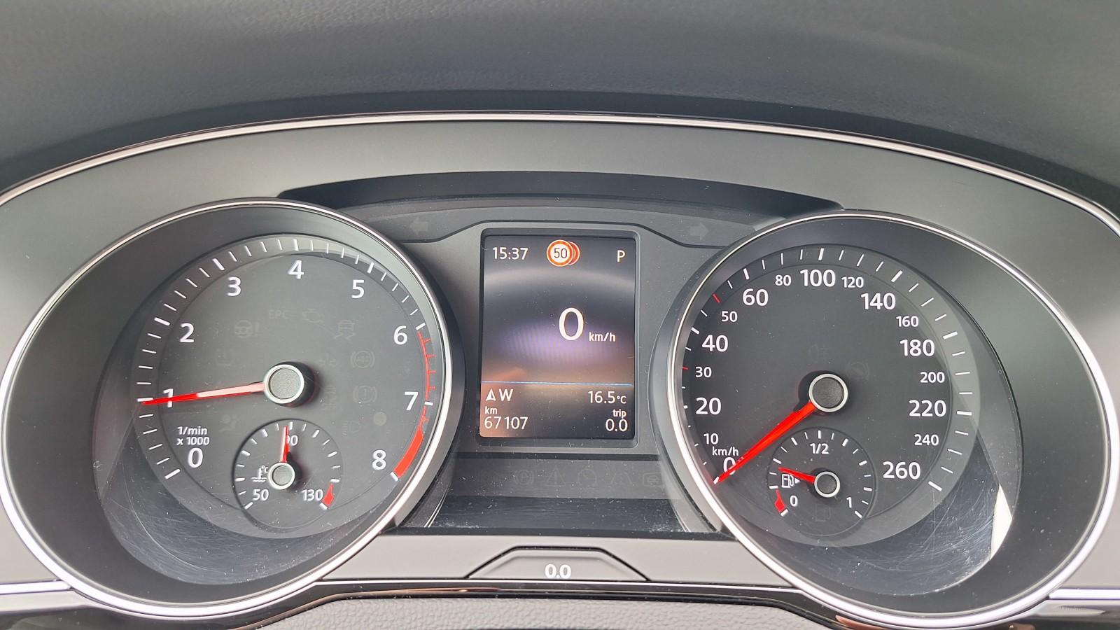 SalonPL serwis ASO 1.5TSI 150KM bezwypadkow pakiety kamera łopatki VAT 32