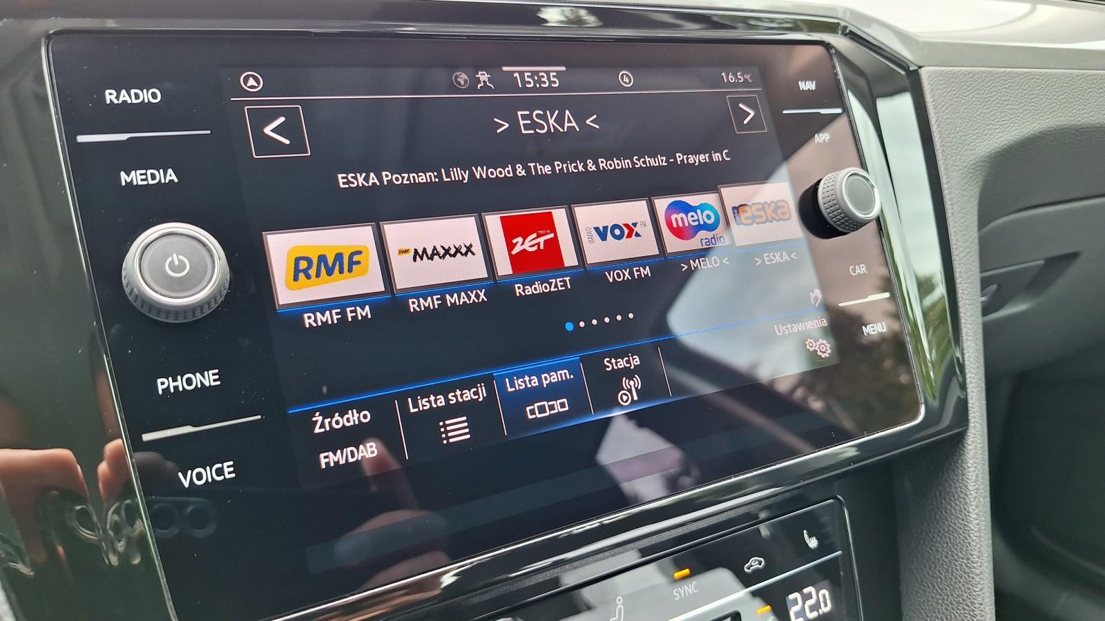 SalonPL serwis ASO 1.5TSI 150KM bezwypadkow pakiety kamera łopatki VAT 27