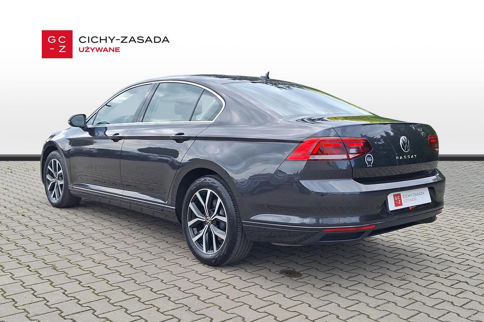 SalonPL serwis ASO 1.5TSI 150KM bezwypadkow pakiety kamera łopatki VAT 2