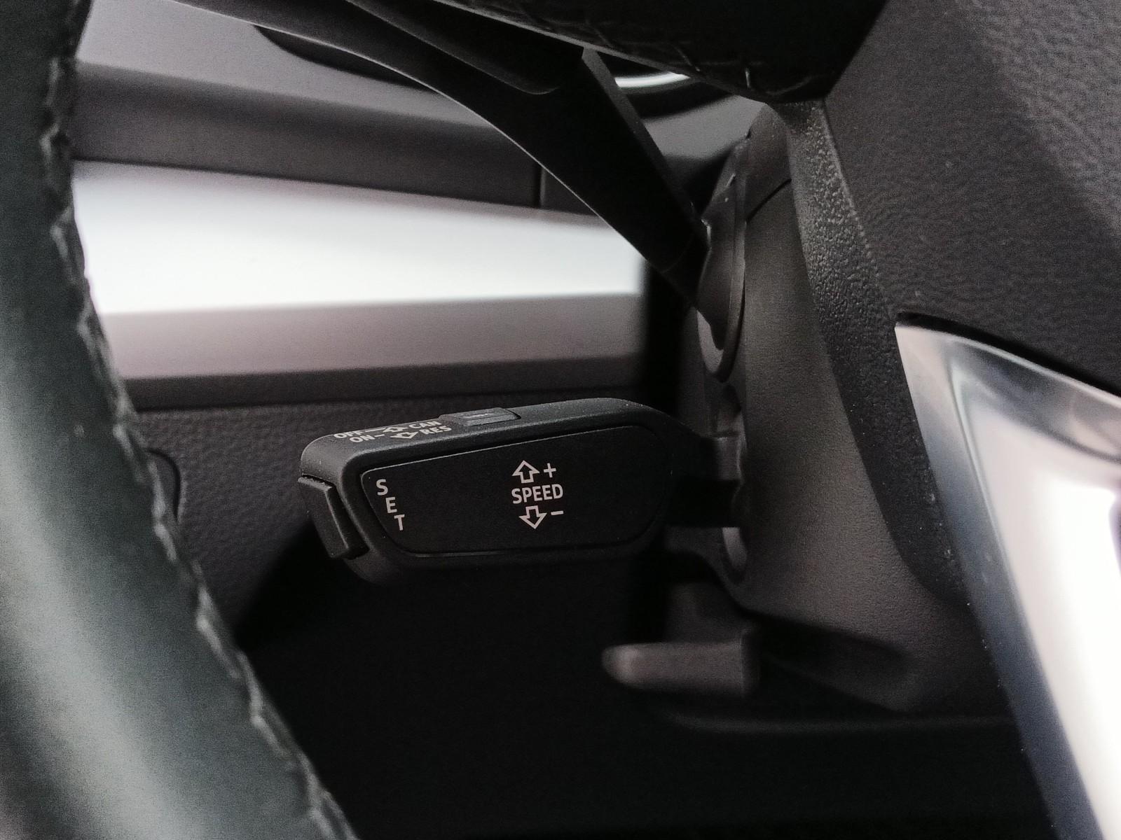 40TDI Quattro Advanced mHev 204km 23