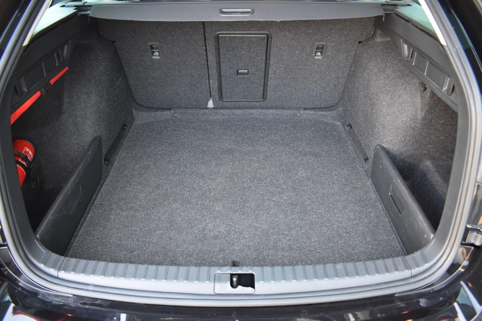 SalonPL 150KM DSG Combi Style Kessy Perseus 18" Virtual Dealer VAT 23% 34