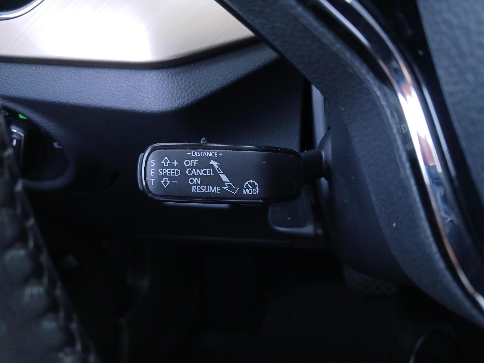 1.0TSI Style DSG SalonPL SerwisASO Bezwyp. Full LED ACC Pakiety FV23 21
