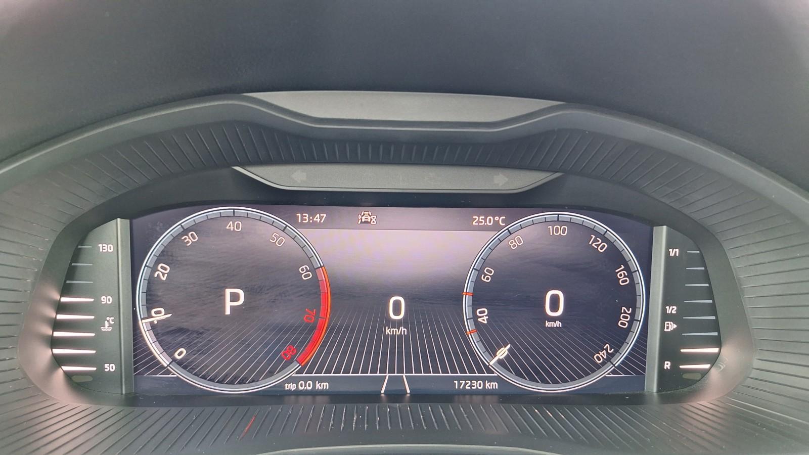 SalonPl Serwis 110KM pak. Gwarancja Klima APP VAT23 VIRTUAL Full LED 8