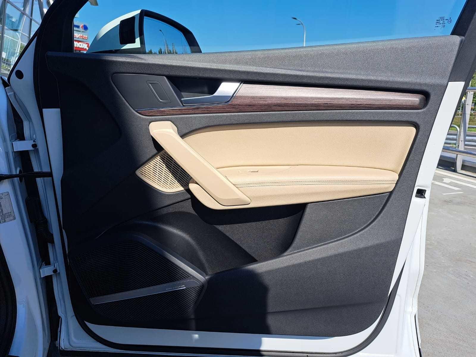 Audi Q5 null 24