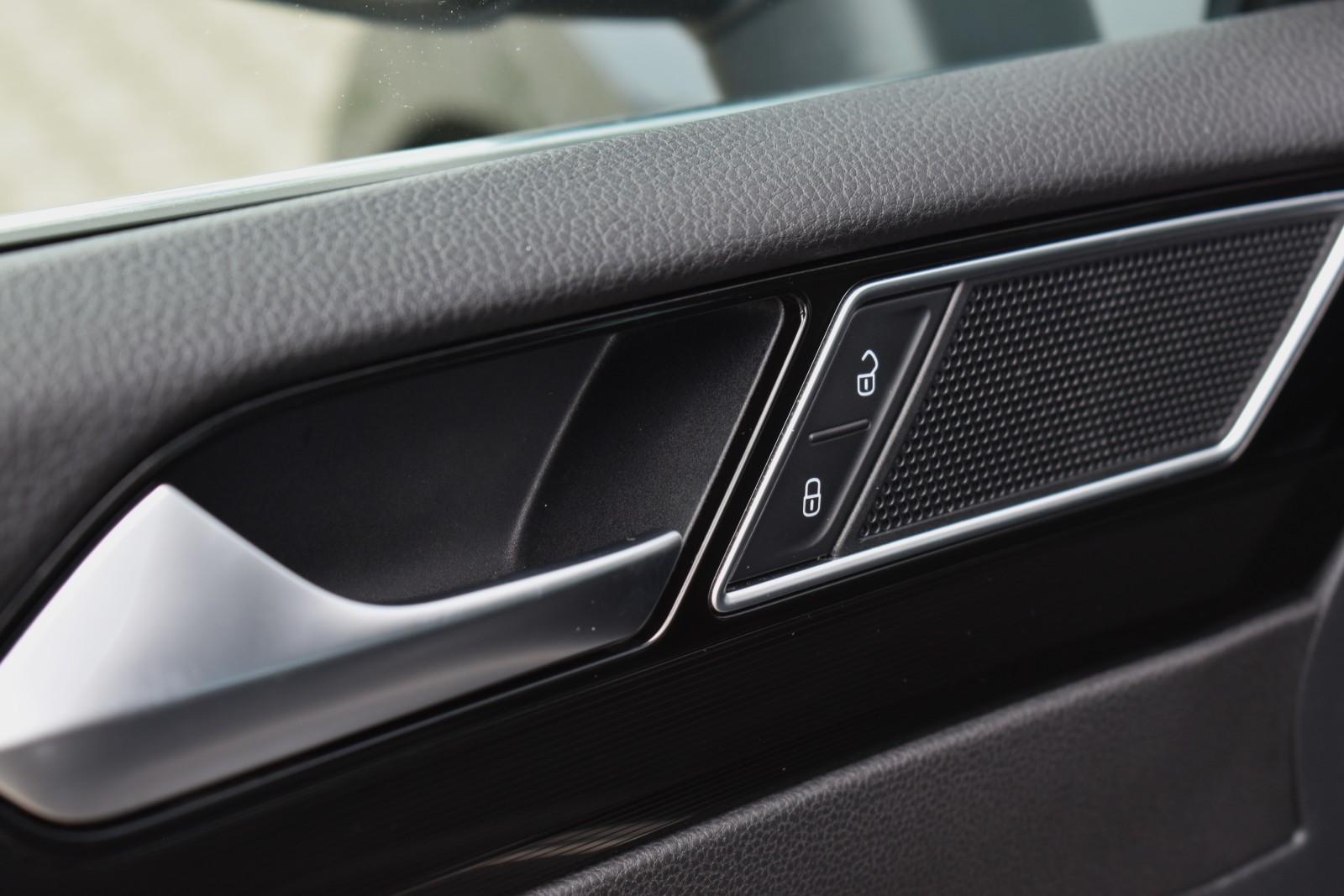 SalonPL 190KM TSI Elegance DSG Profil Jazdy Pakiet Światło Navi VAT23% 31