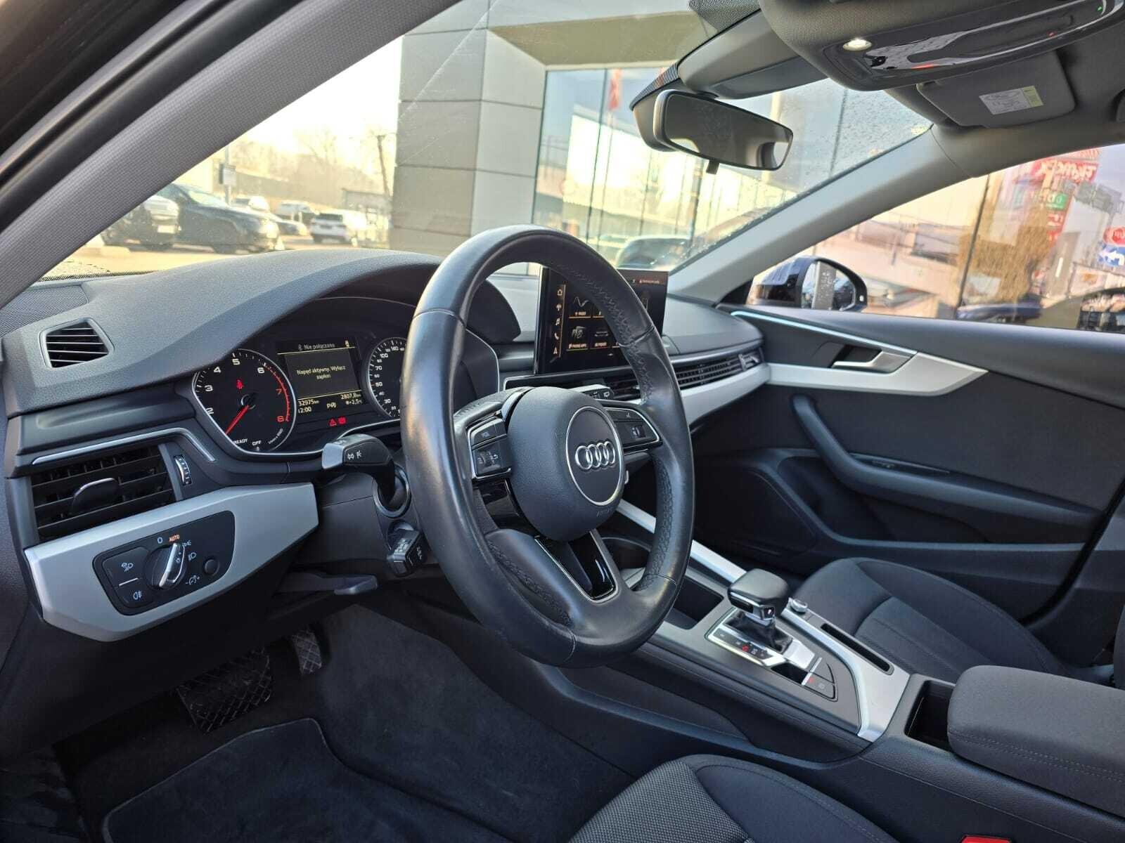 A4 35 TFSI S tronic 150KM 8