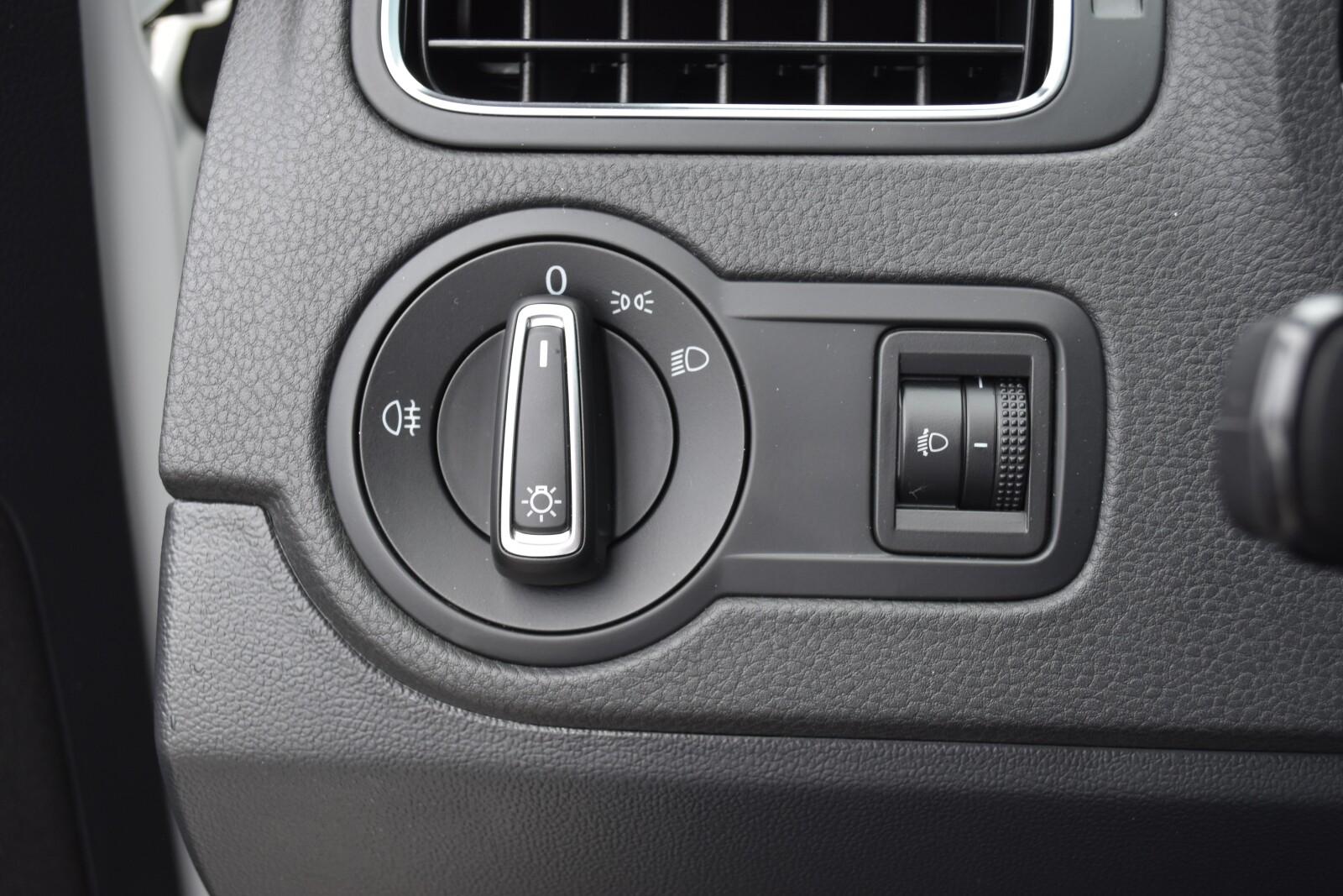 SalonPL 1,2TSI 90KM Comfort PerfectLine|Czujniki|Climatic|Bluetooth| 19
