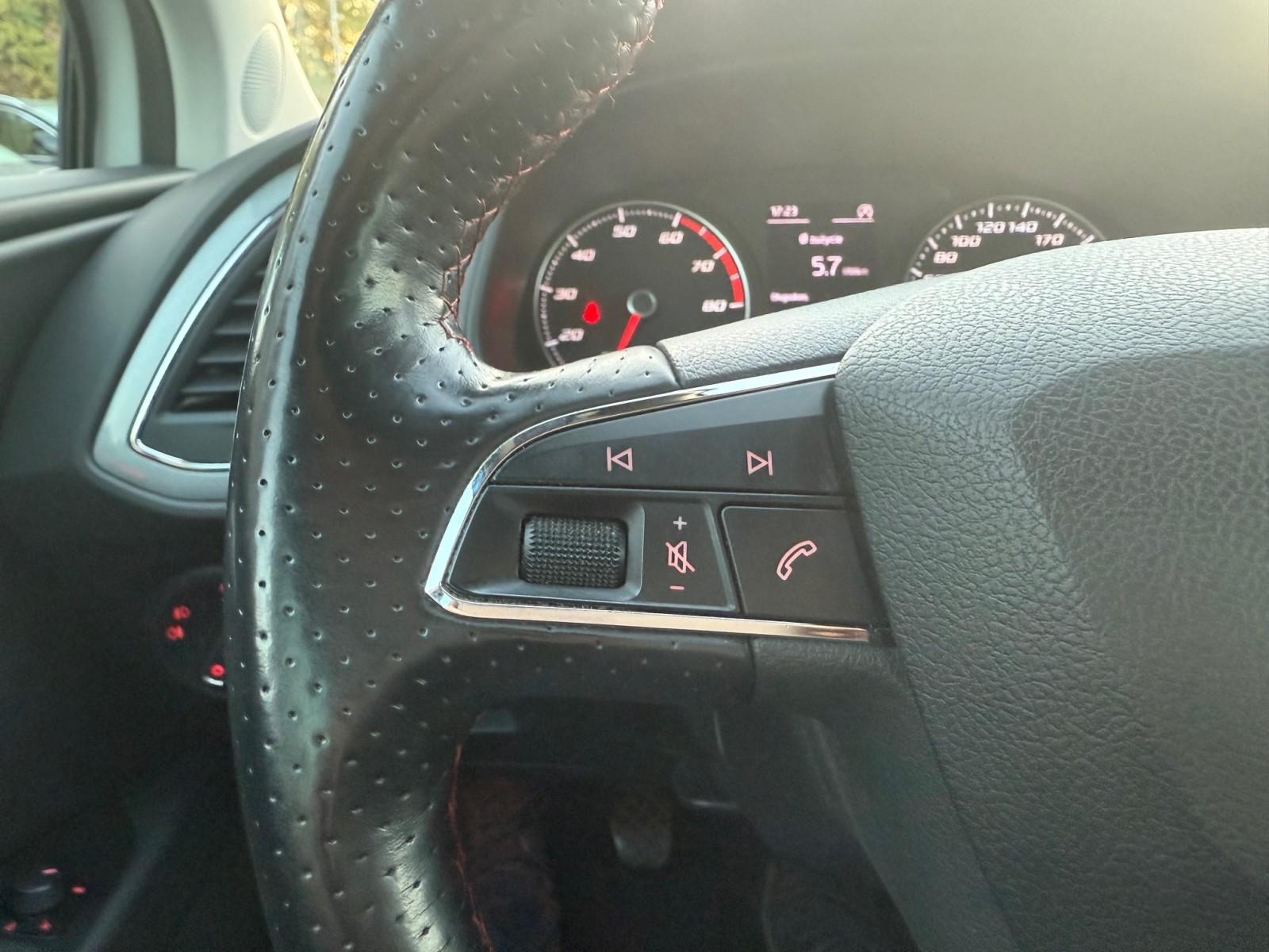 Seat Leon FR | 1.4 TSI 122KM | Czujniki | Climatronic 2-str | Salon PL 19