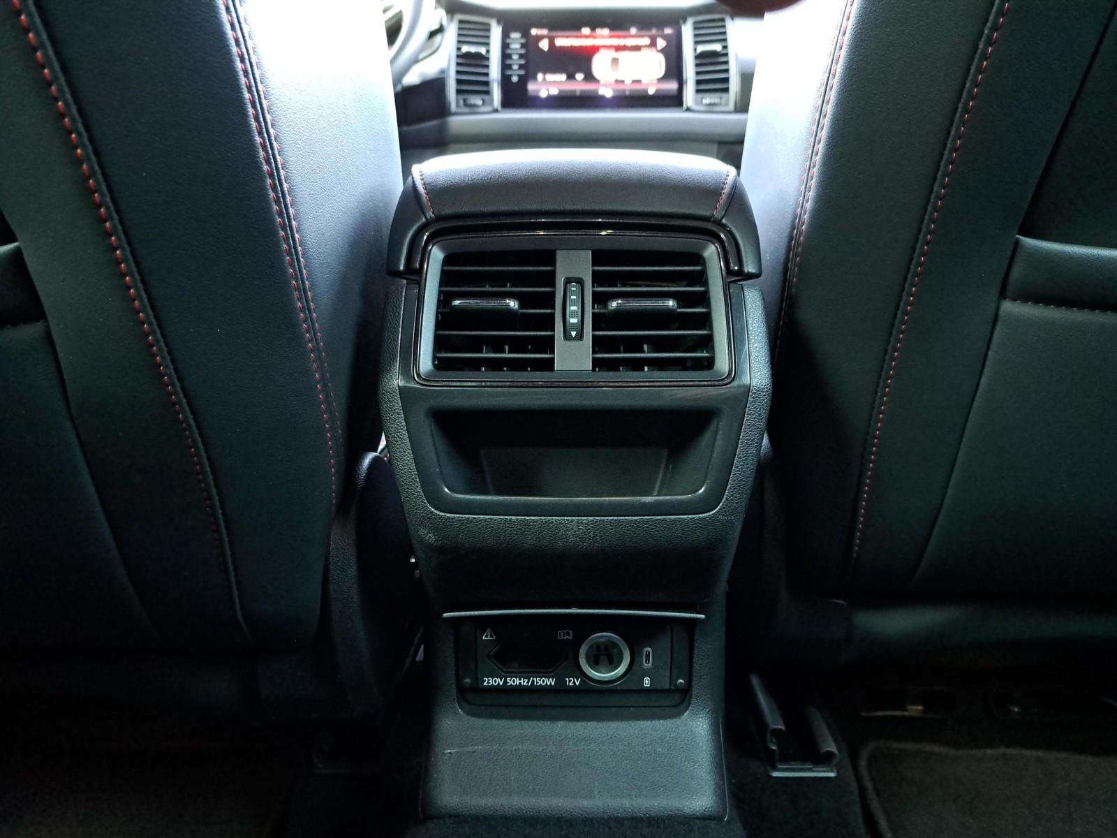 240KM DSG 4x4 HAK KessyFull Virtual Kamera ASO Bezwypadek El.Klapa FV23% 17