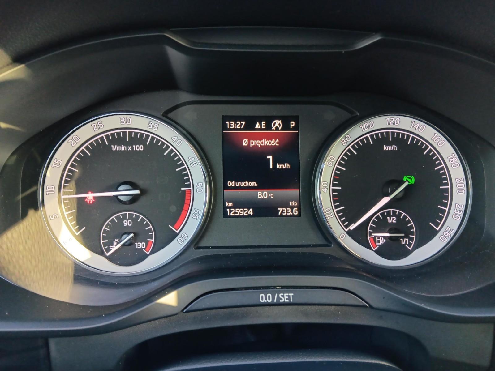 Style 4x4 DSG LED Kamera Cofania Tempomat Aktywny ACC 19