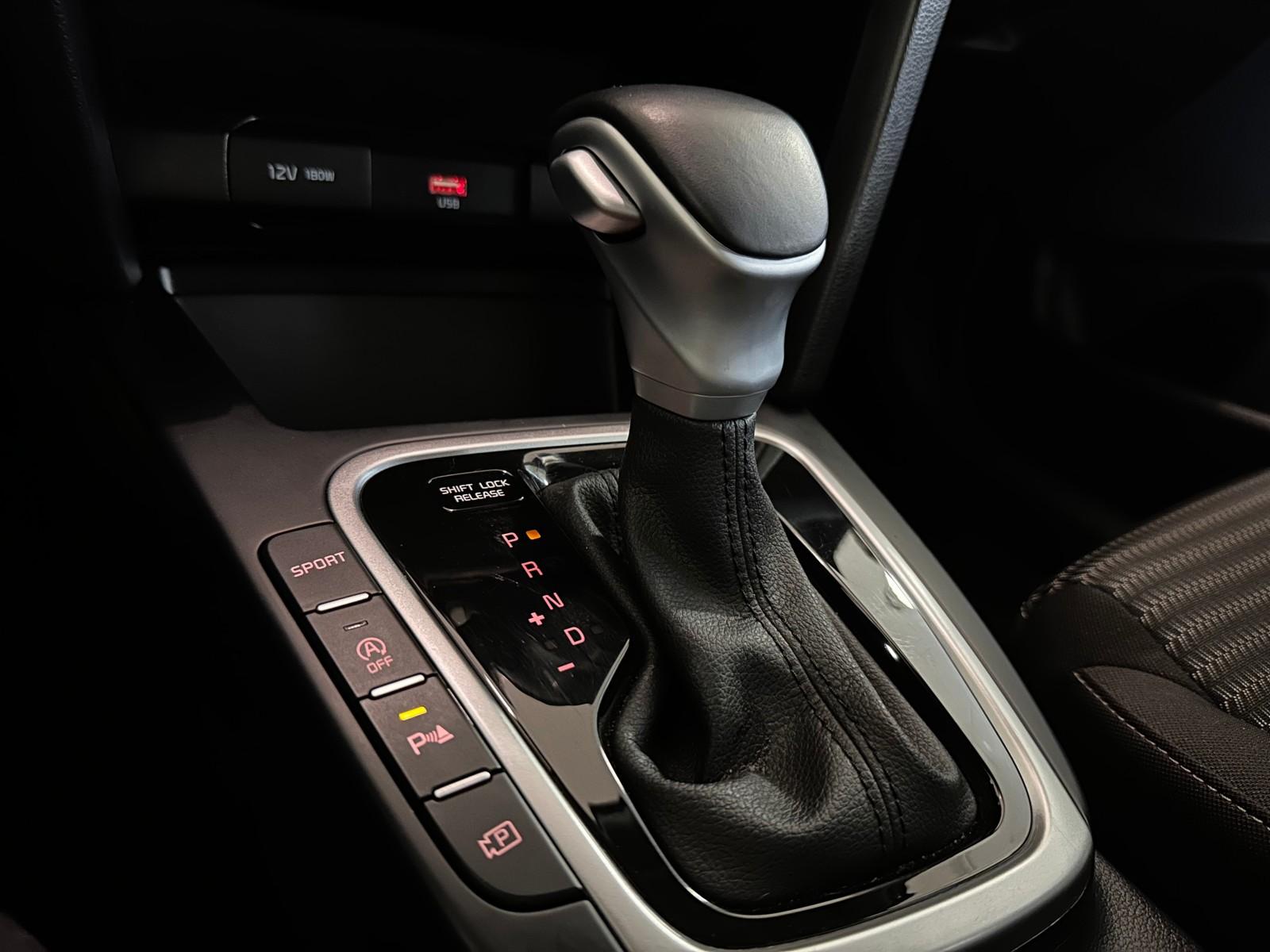 1.5T-GDI 160KM | Kamera | Isofix | fullLED | Tryb SPORT 27