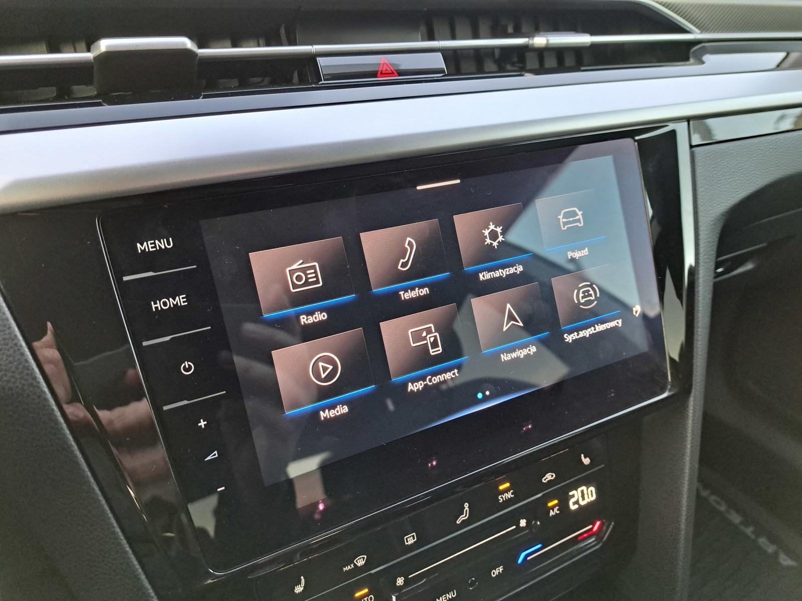 ELEGANCE 4Motion DSG Keyless Lane Assist LED Cyfrowe zegary Kamera APP 15