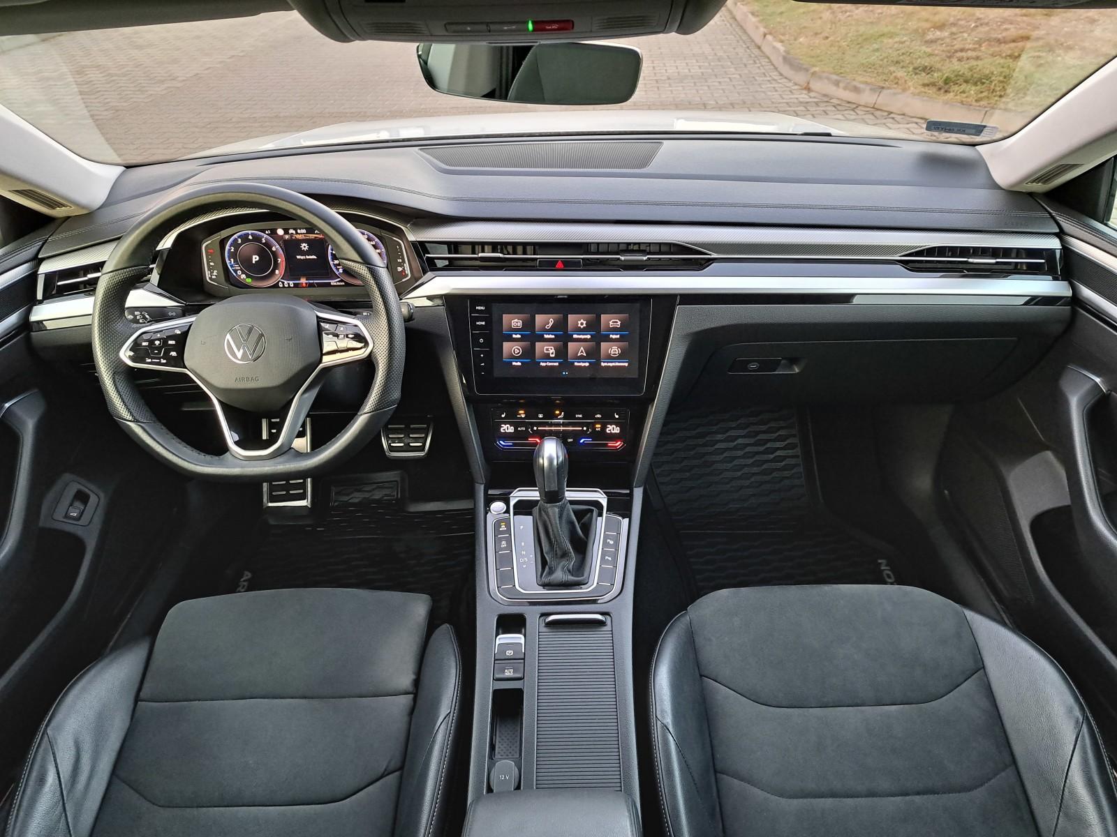 ELEGANCE 4Motion DSG Keyless Lane Assist LED Cyfrowe zegary Kamera APP 10