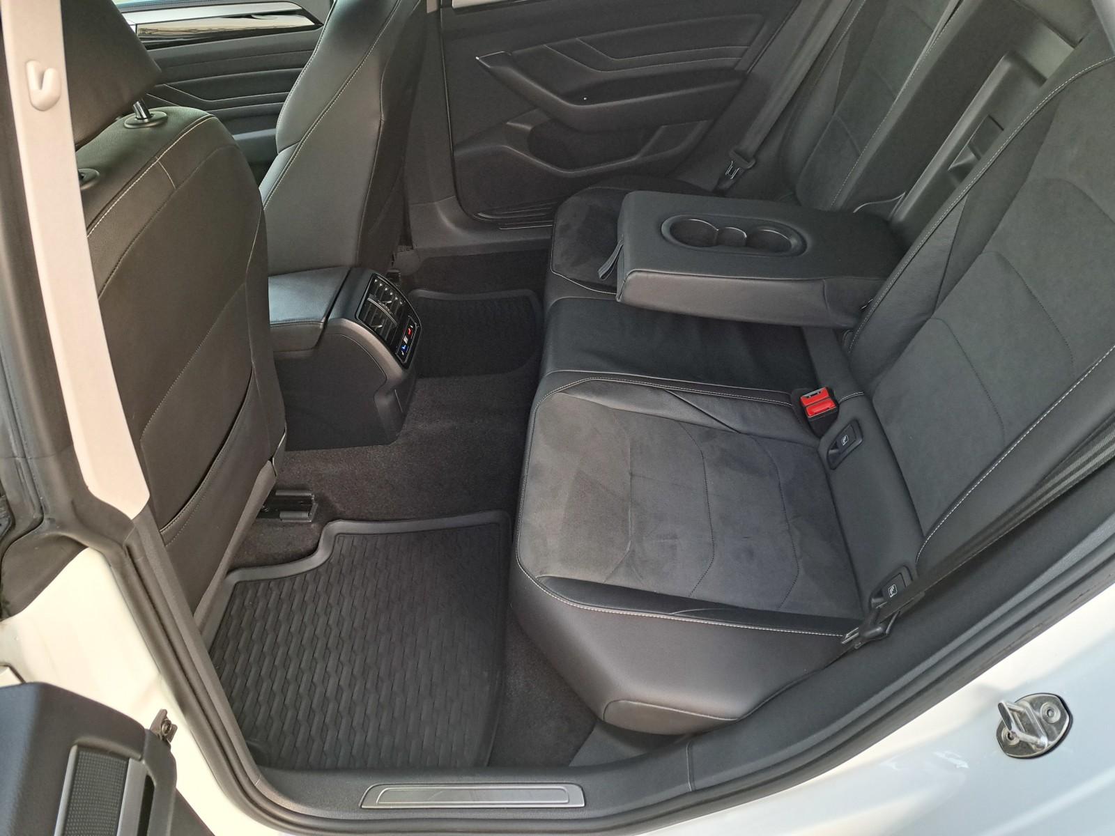 ELEGANCE 4Motion DSG Keyless Lane Assist LED Cyfrowe zegary Kamera APP 26