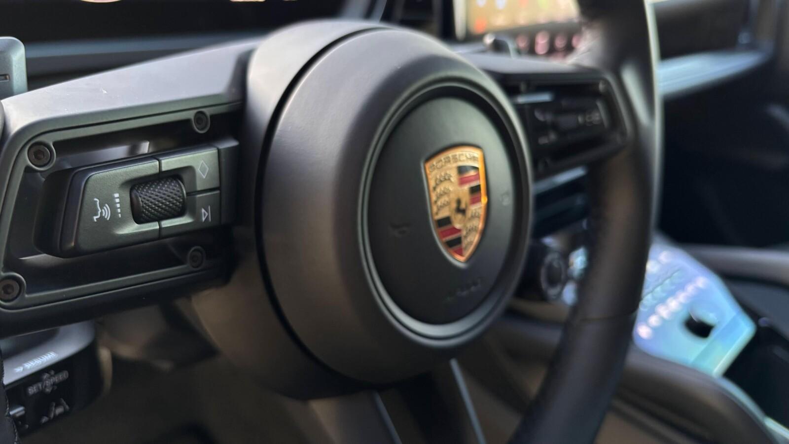 GTS | 500 KM | Porsche Approved |Ceramiczne hamulce|Alcantara®|SalonPL 37