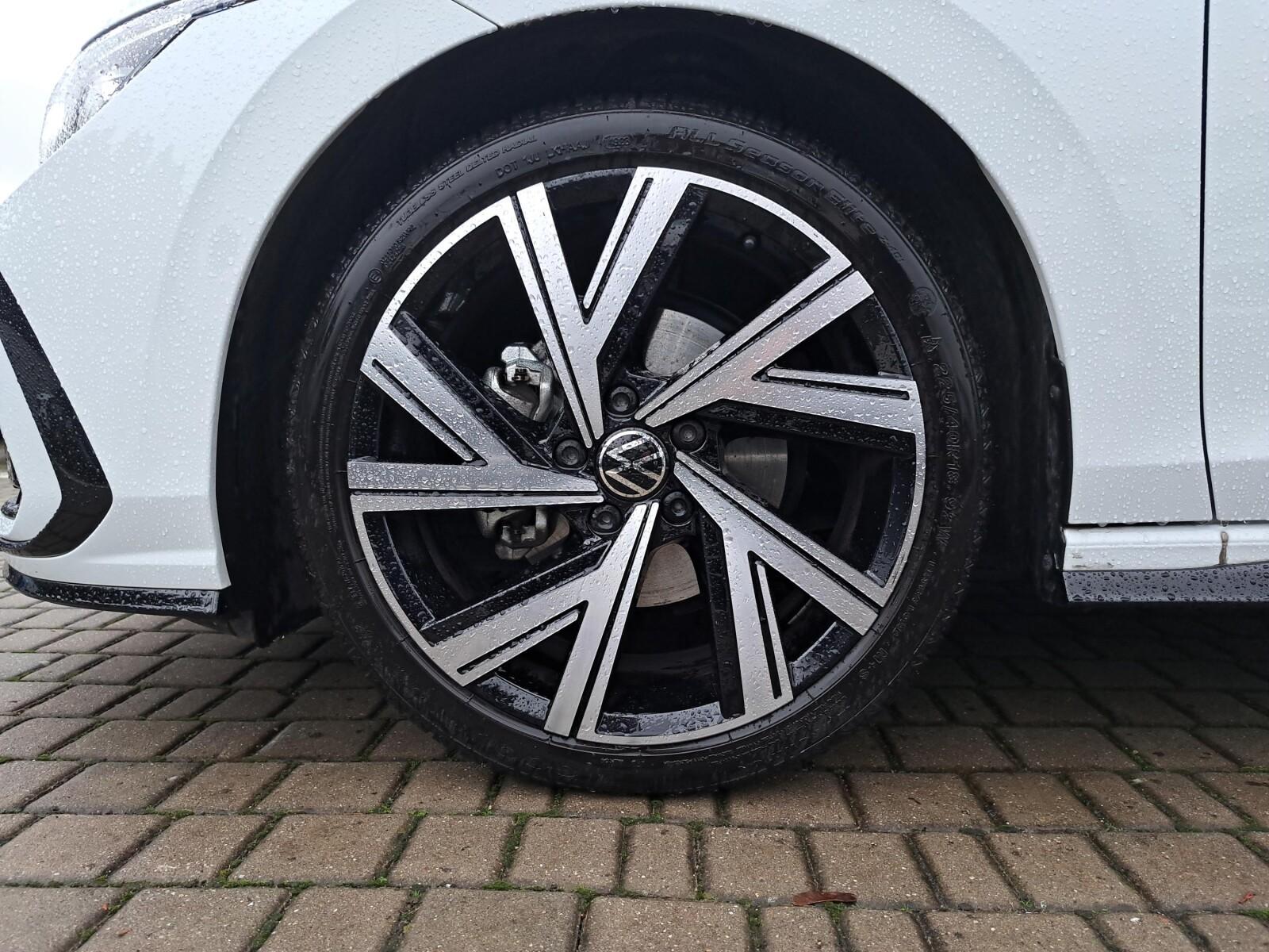 SalonPL 1.5eTSI 150KM R-Line DSG PANORAMA Alu18 Gwarancja ASO Virtual 36