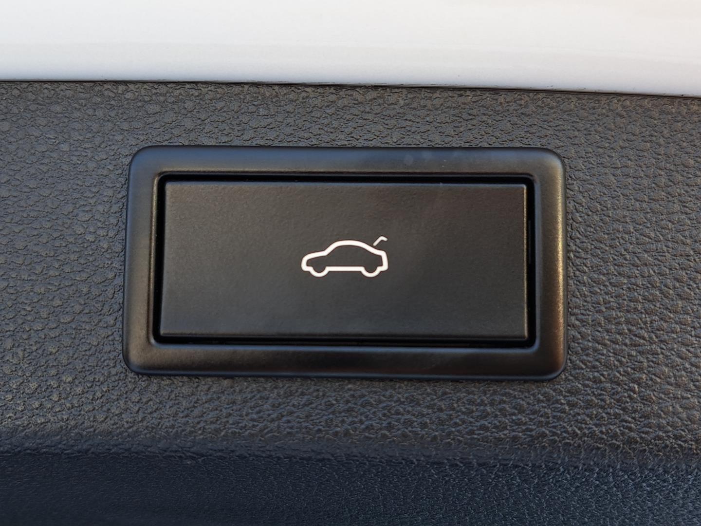2.0Bi-TDI 240KM DSG 4x4 RS PANORAMA Canton WEBASTO HAK Kamera360 FV23% 34
