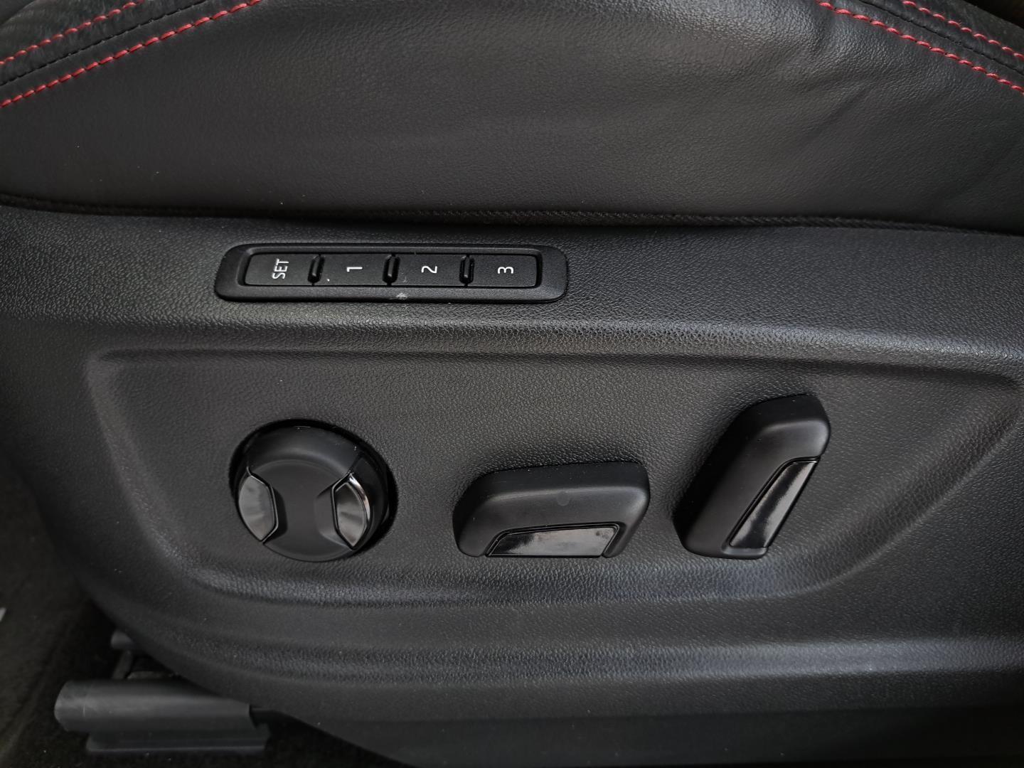 2.0Bi-TDI 240KM DSG 4x4 RS PANORAMA Canton WEBASTO HAK Kamera360 FV23% 11