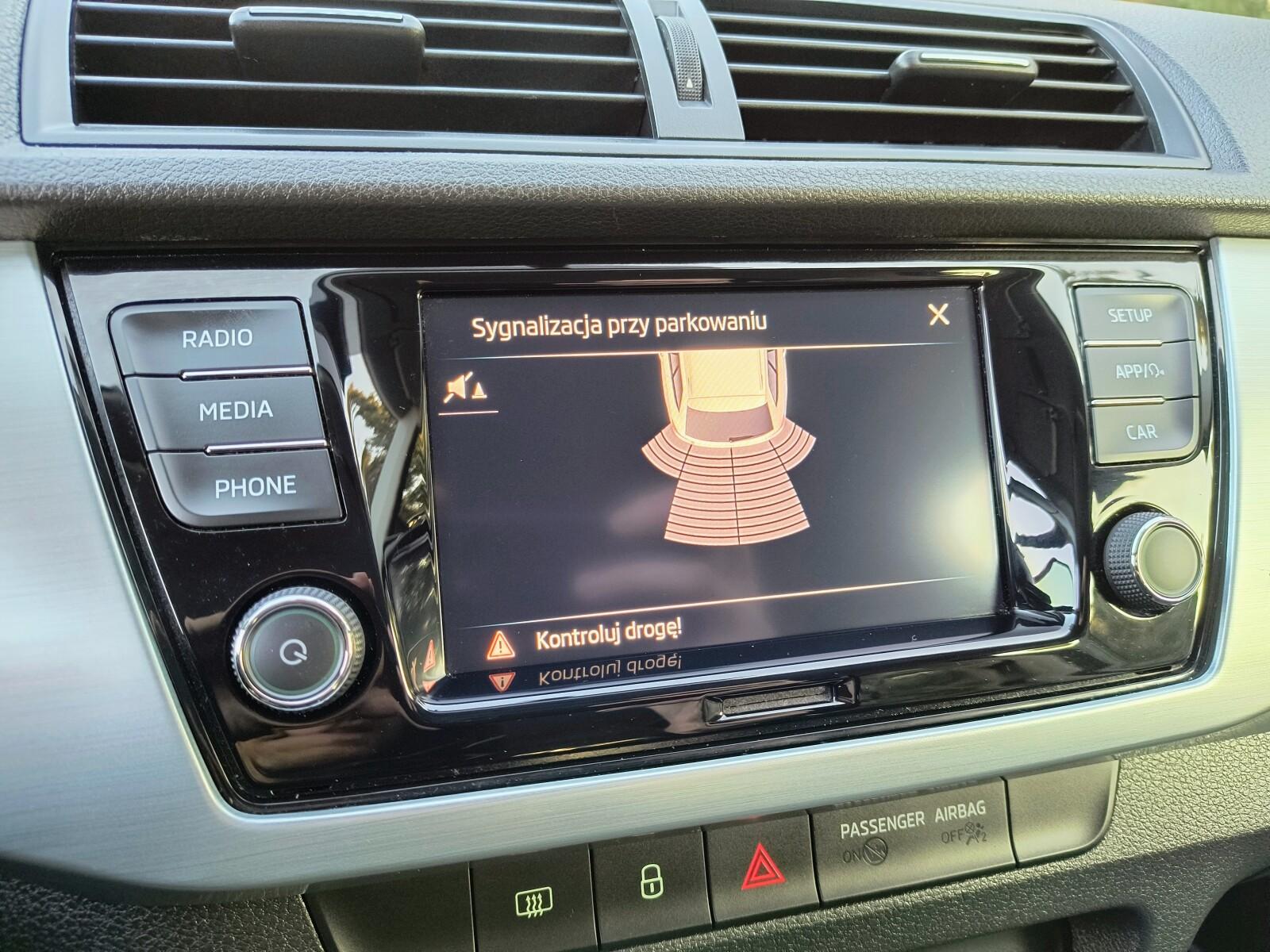 SalonPL serwis ASO 1.0TSI 95KM bezwypadkowy pakiety SmartLink VAT23% 14