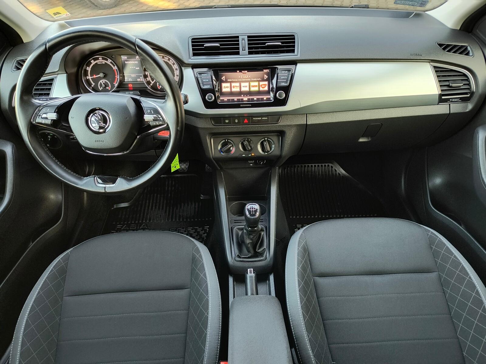 SalonPL serwis ASO 1.0TSI 95KM bezwypadkowy pakiety SmartLink VAT23% 8