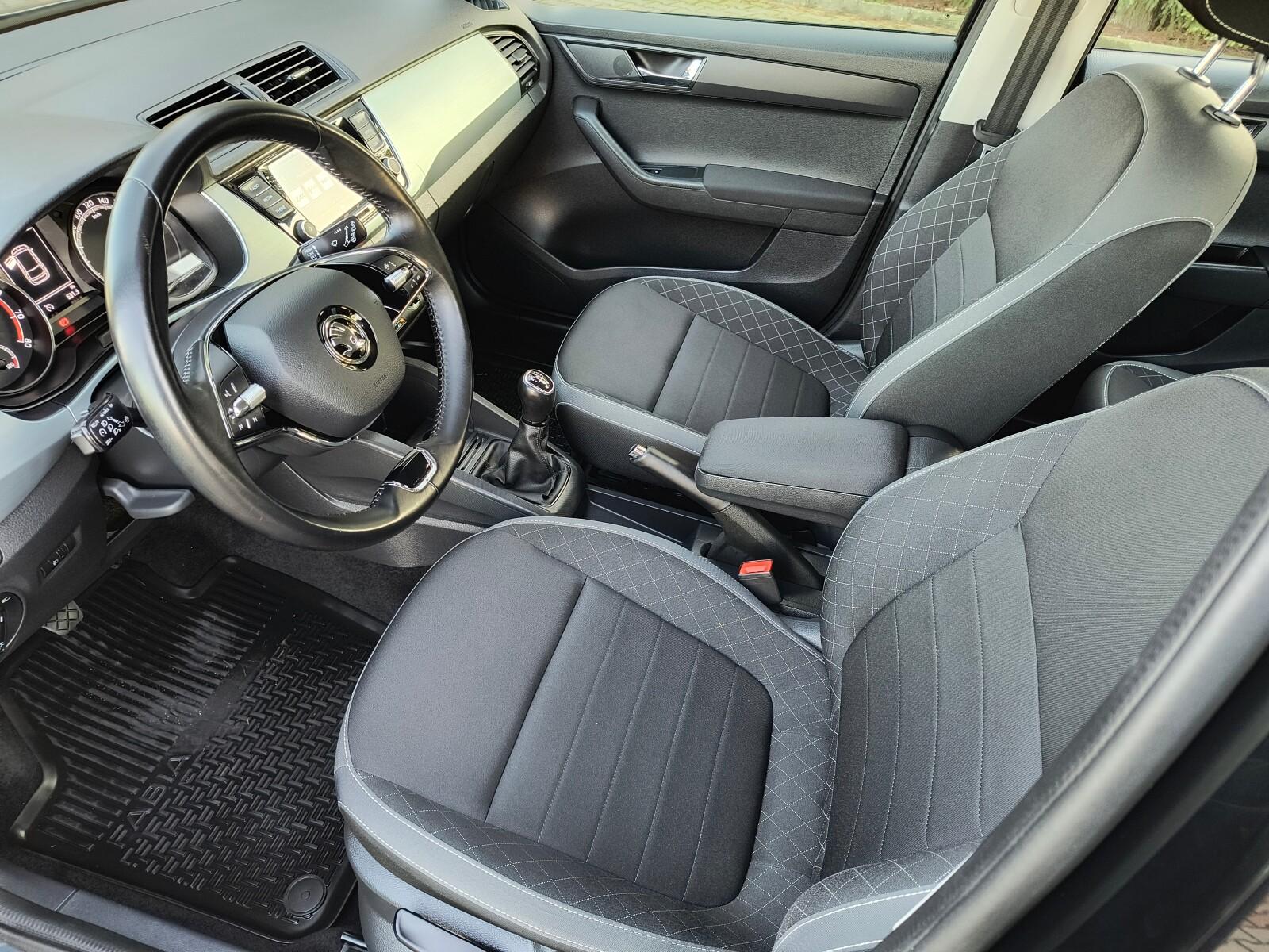 SalonPL serwis ASO 1.0TSI 95KM bezwypadkowy pakiety SmartLink VAT23% 9