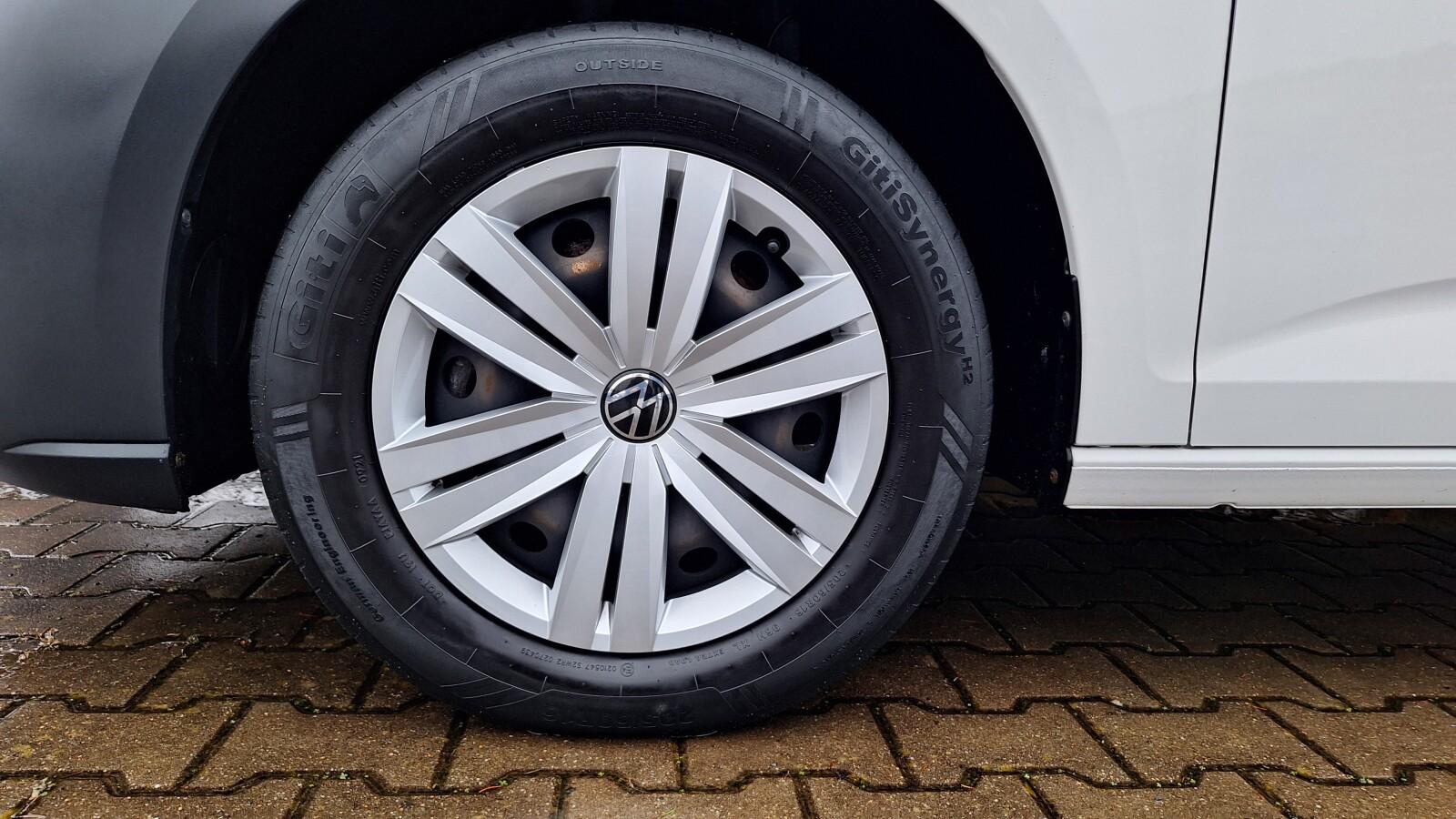 SalonPL serwis ASO 2.0TDI 102KM bezwypadkowy PDC tył tempomat VAT23% 10