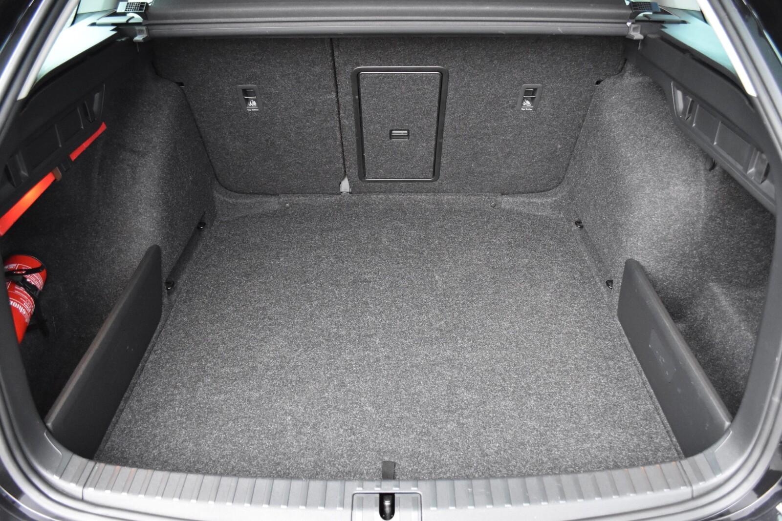 SalonPL 1.5TSI 150KM M-HEV DSG Ambition Combi Kessy Full Kamera VAT23% 30
