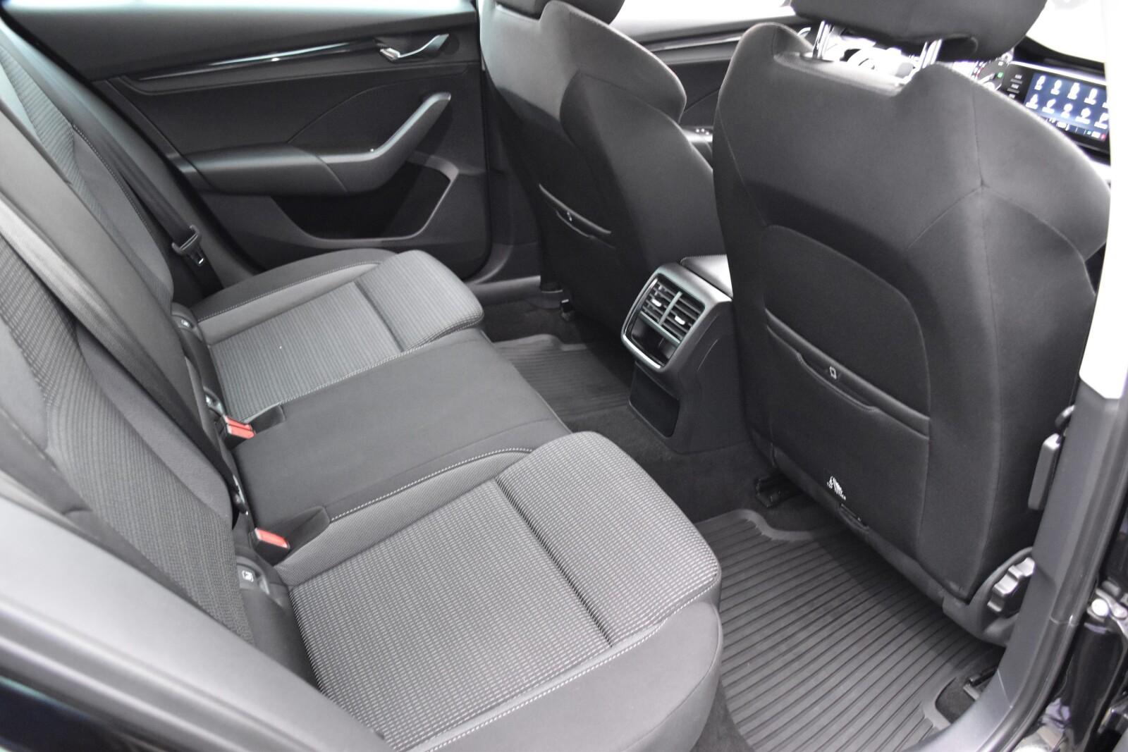 SalonPL 1.5TSI 150KM M-HEV DSG Ambition Combi Kessy Full Kamera VAT23% 29