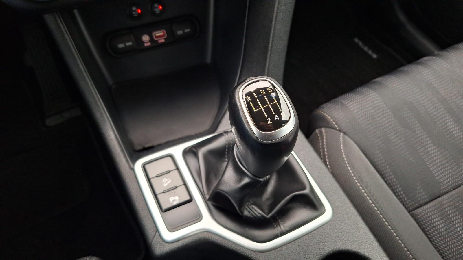 SalonPL serwis 1.6GDI 132KM bezwypadkowy navi grz.fotele kamera alufel 31