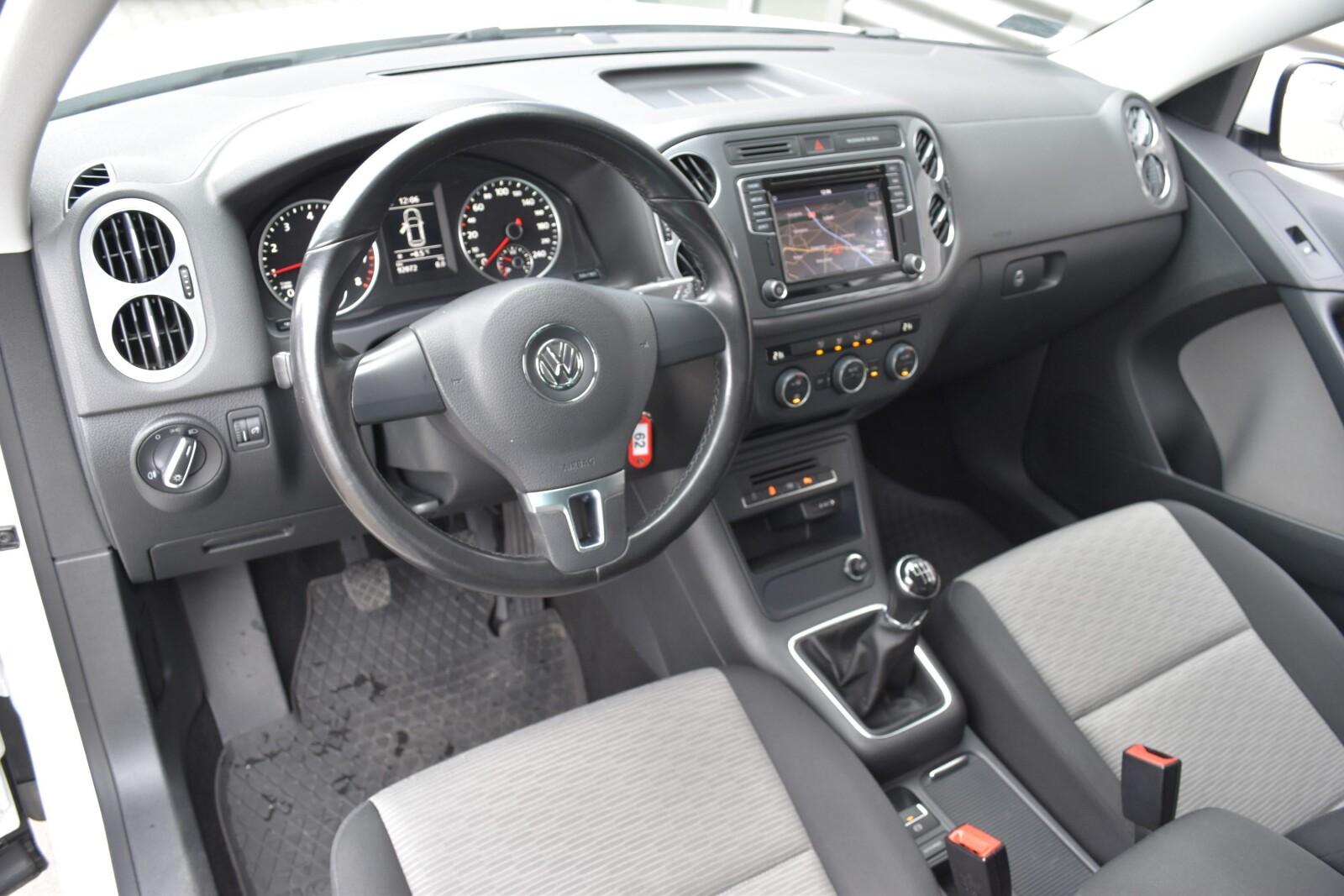 SalonPL 1.4TSI 125KM 17" Bi-Xenon Navi LED tył 1 właściciel ASO Dealer 9