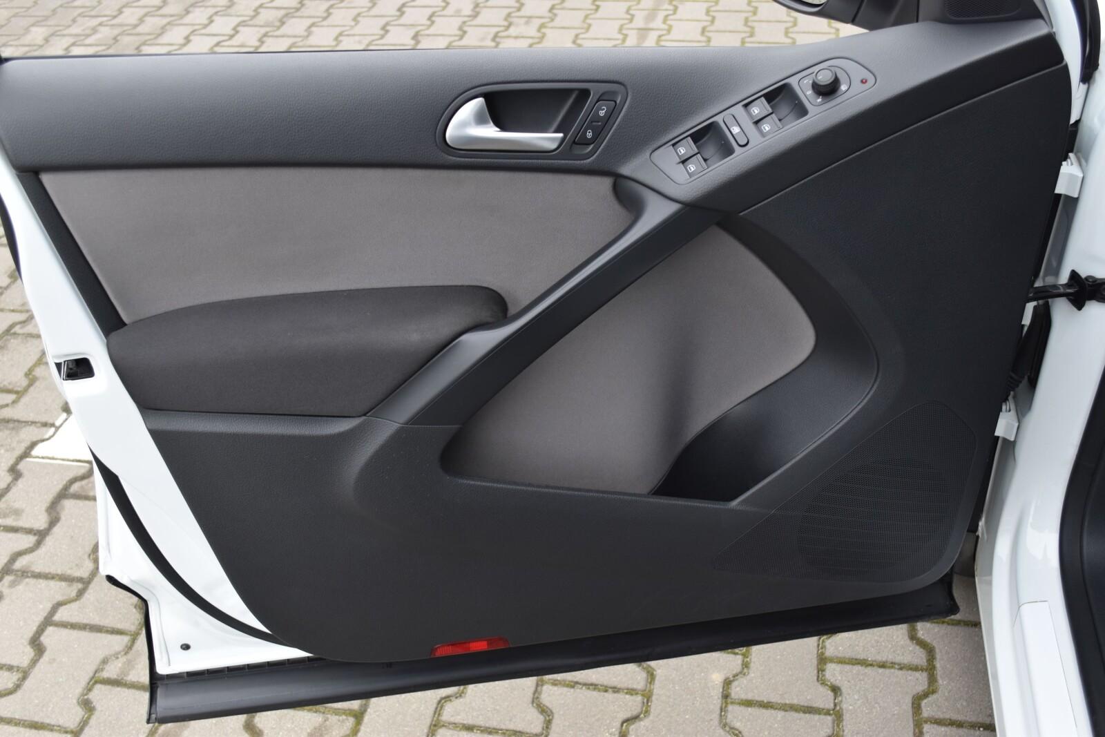 SalonPL 1.4TSI 125KM 17" Bi-Xenon Navi LED tył 1 właściciel ASO Dealer 19