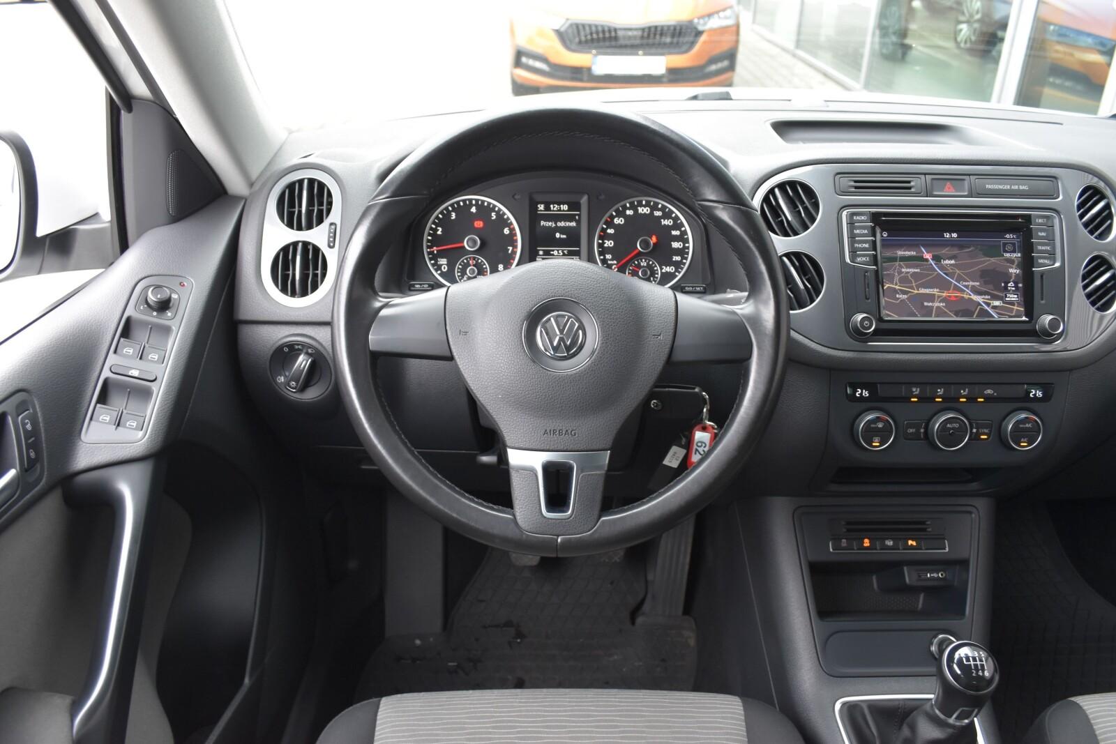 SalonPL 1.4TSI 125KM 17" Bi-Xenon Navi LED tył 1 właściciel ASO Dealer 12
