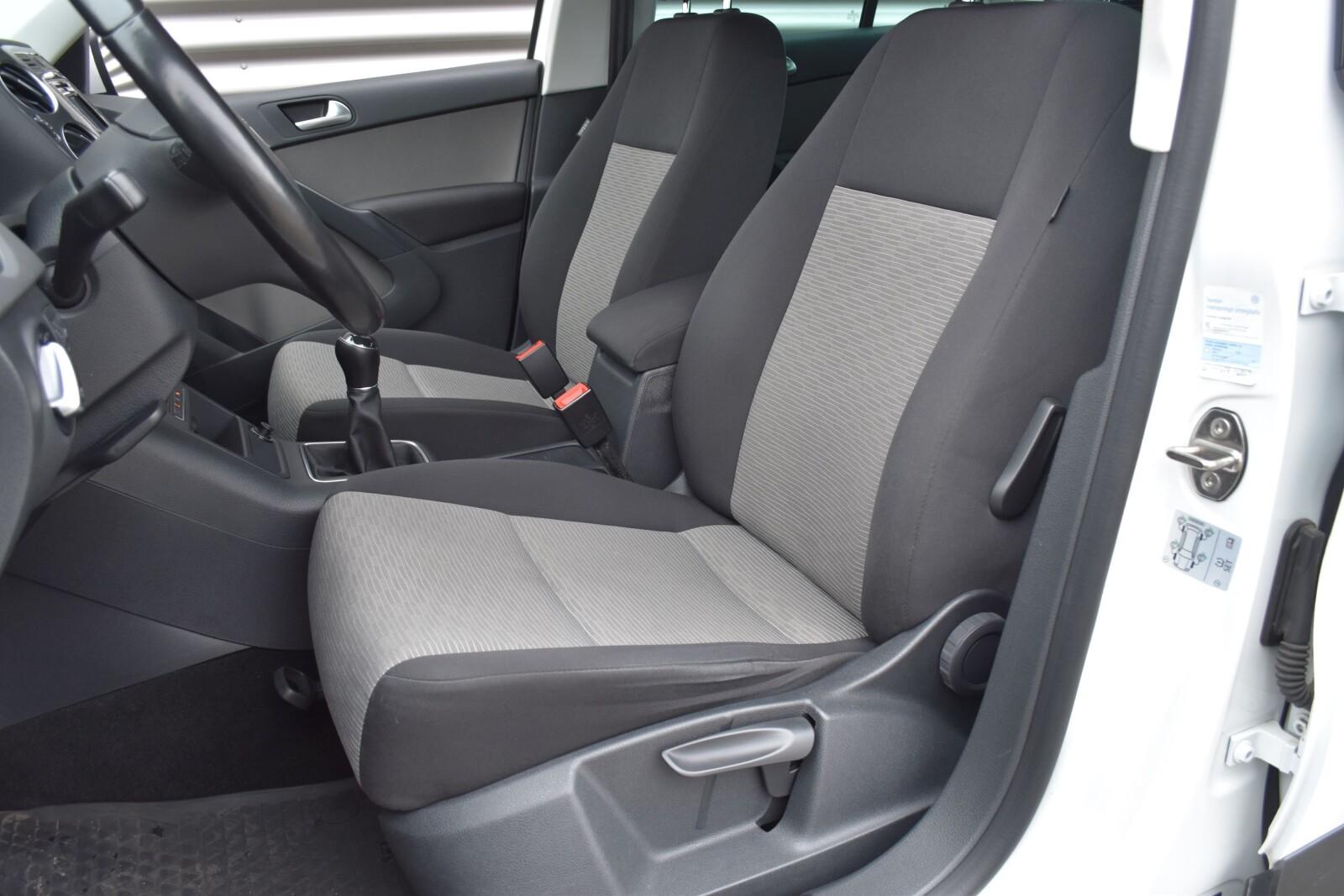 SalonPL 1.4TSI 125KM 17" Bi-Xenon Navi LED tył 1 właściciel ASO Dealer 23