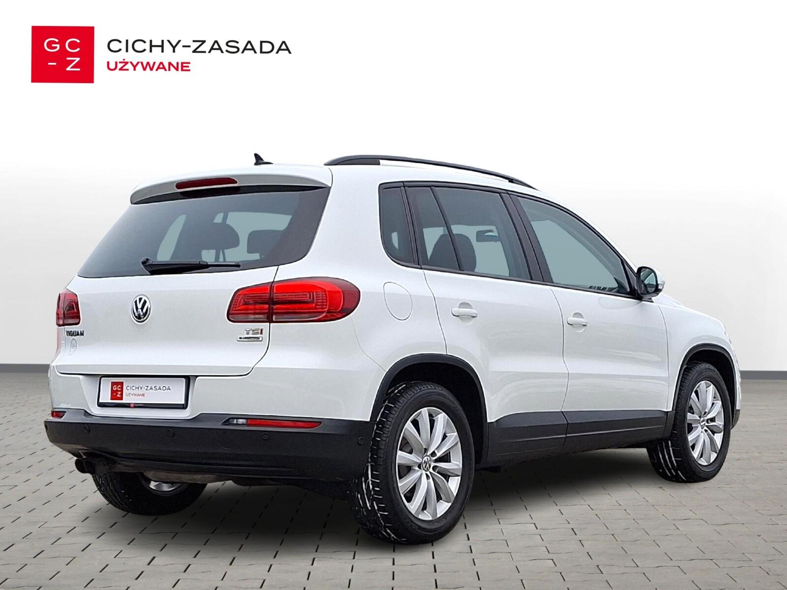 SalonPL 1.4TSI 125KM 17" Bi-Xenon Navi LED tył 1 właściciel ASO Dealer 4