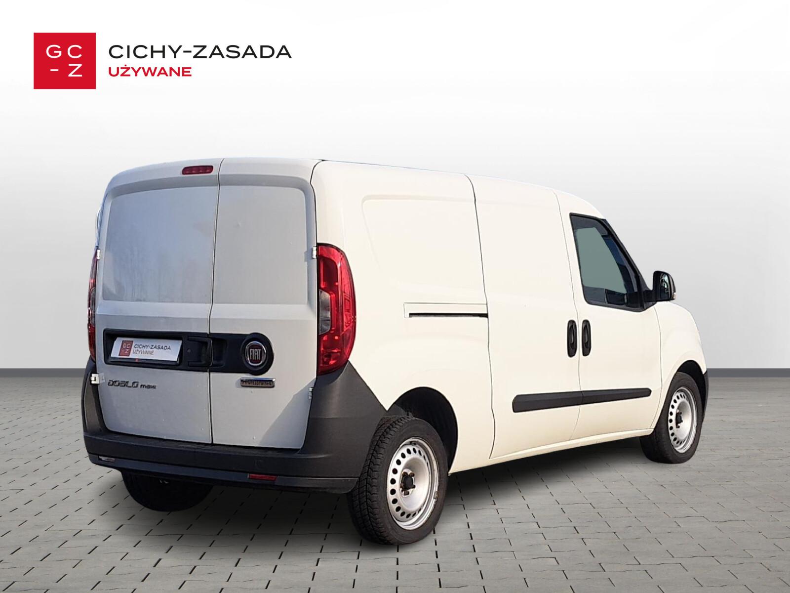SalonPL CARGO 1.6 MultiJet 105KM MaxiBase BusinessPro Ciężarowy  FV23% 4